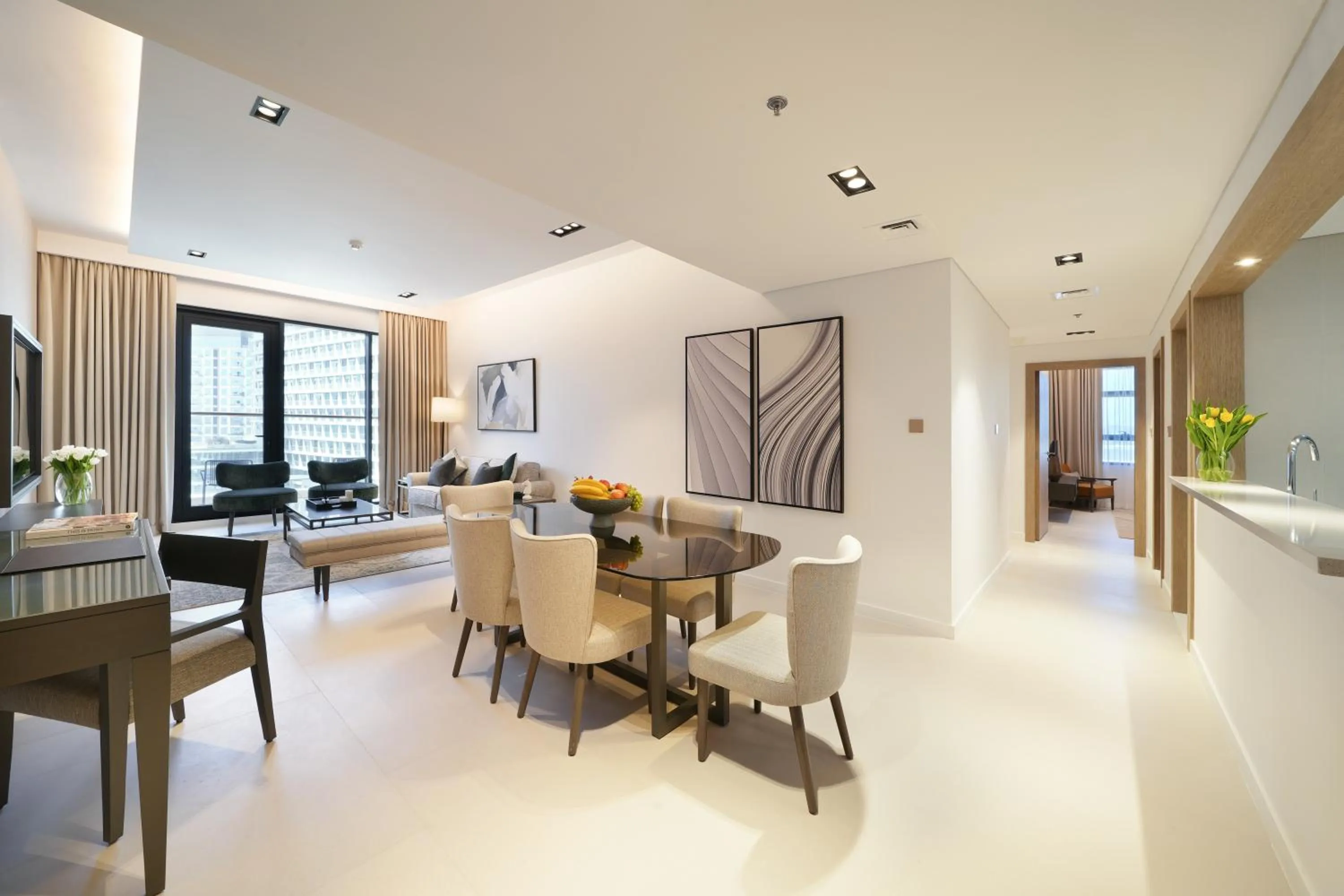 Deluxe Three-Bedroom Apartment in Cheval Maison - The Palm