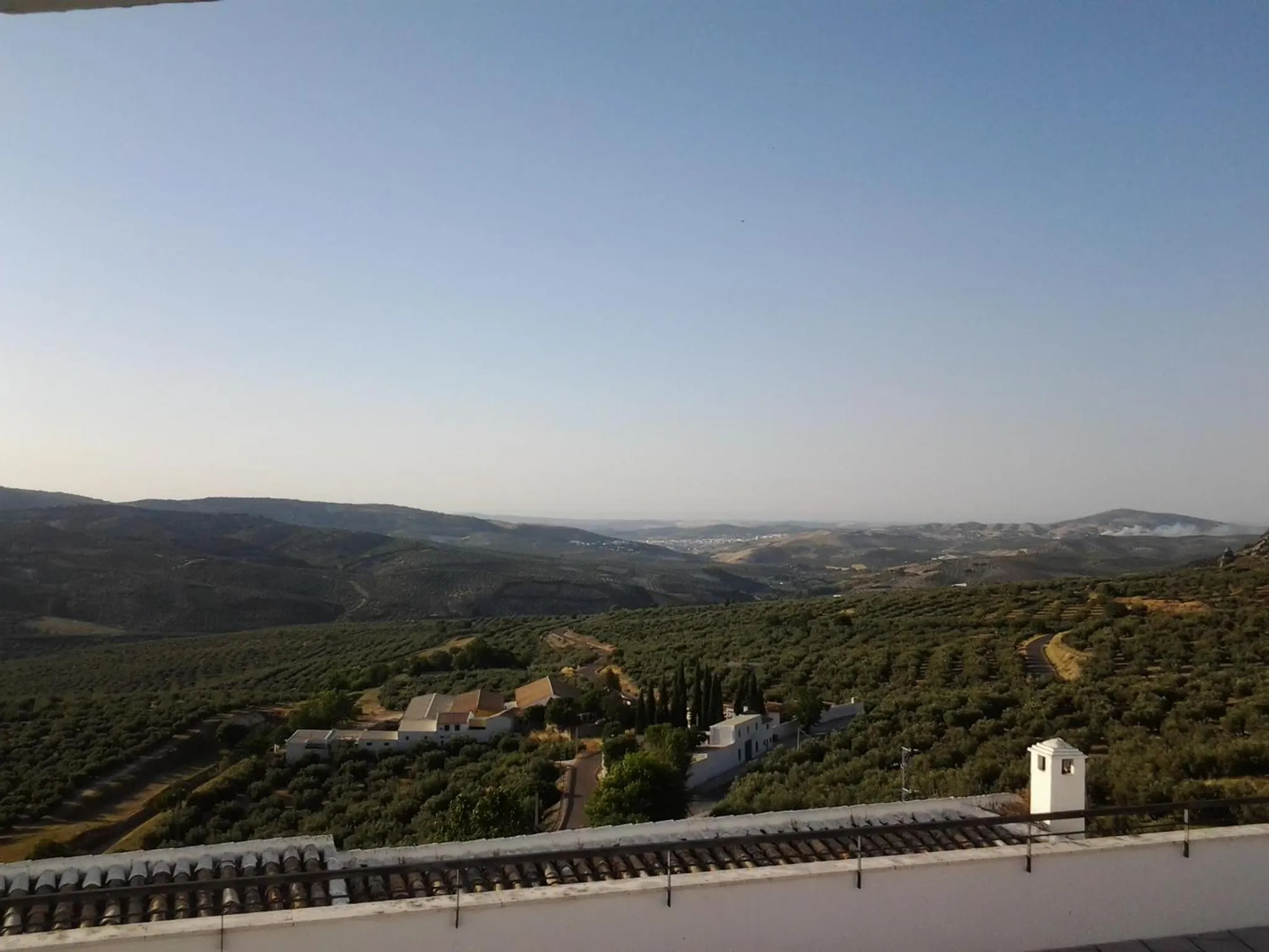 Twin Room with Extra Bed in Hotel Zuhayra