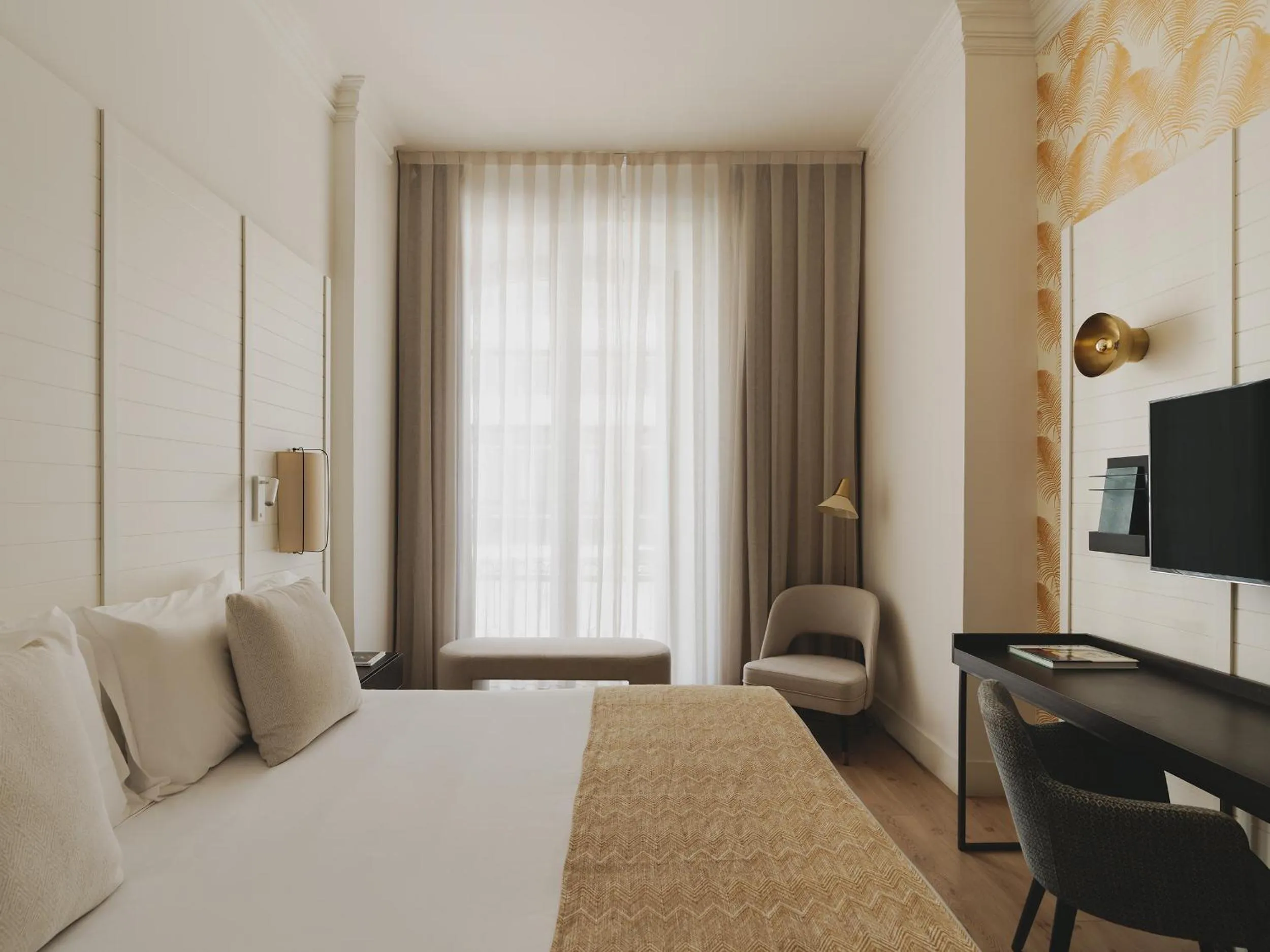 Superior Double or Twin Room (1-2 People) in Molina Lario