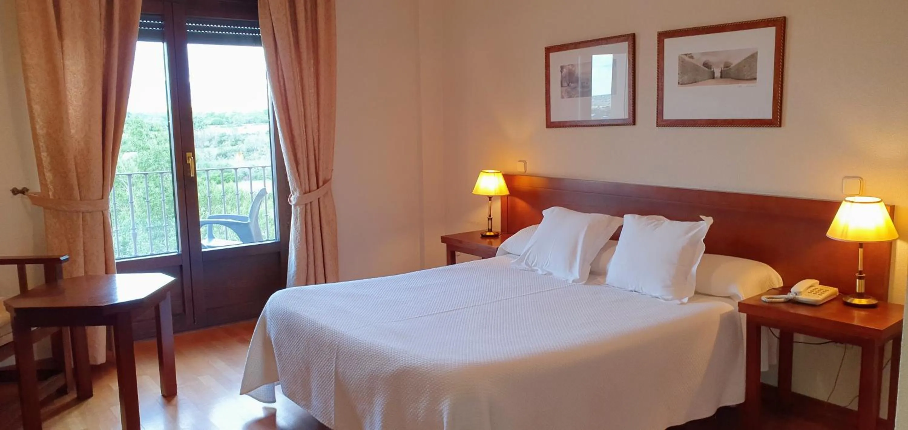 Superior Double Room in Mirasierra