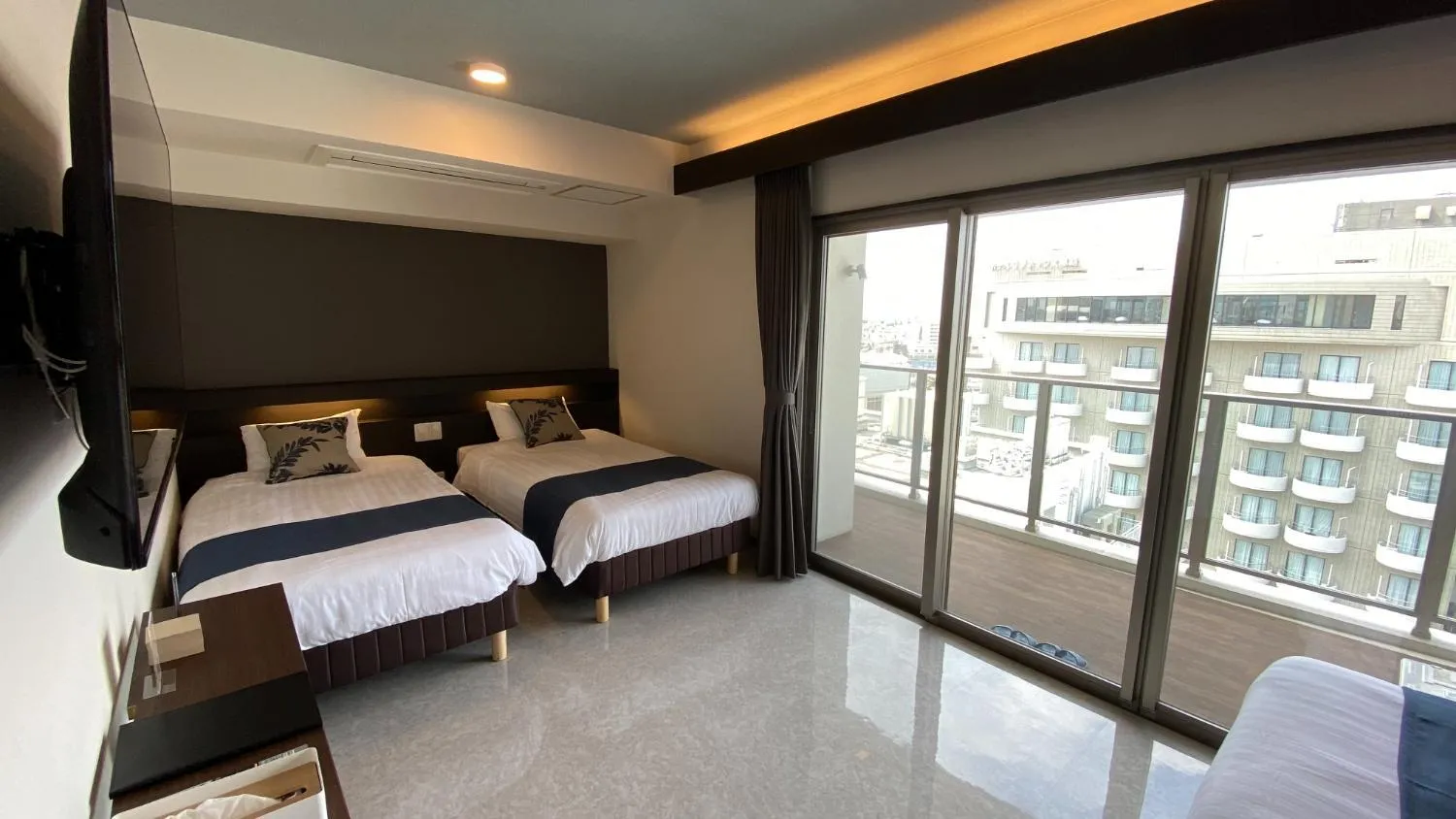 One-Bedroom Apartment in Tabinoteitaku Okinawa Naha 2nd