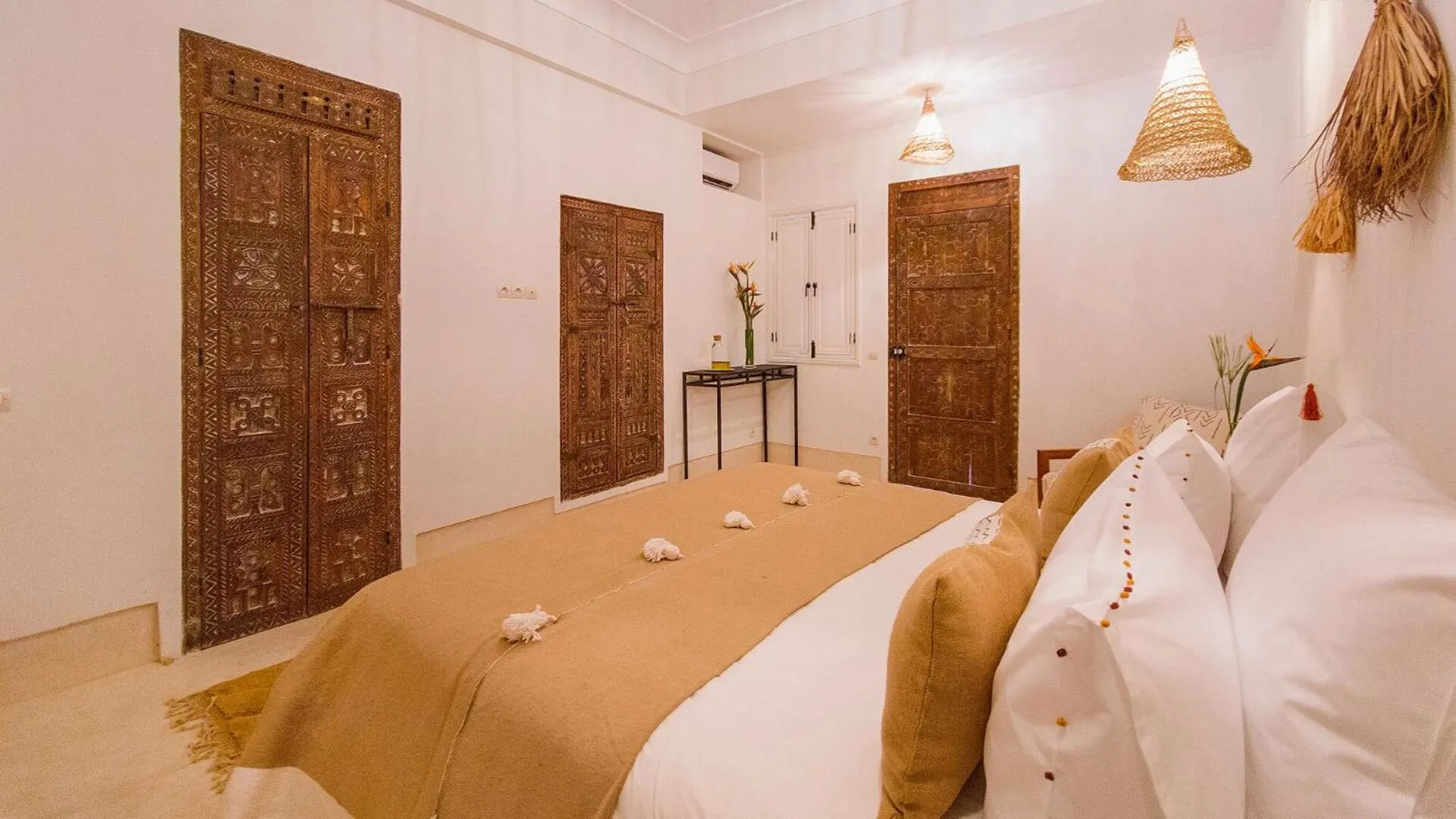 Twin Room with Private Bathroom - single occupancy in RIAD 48 & SPA