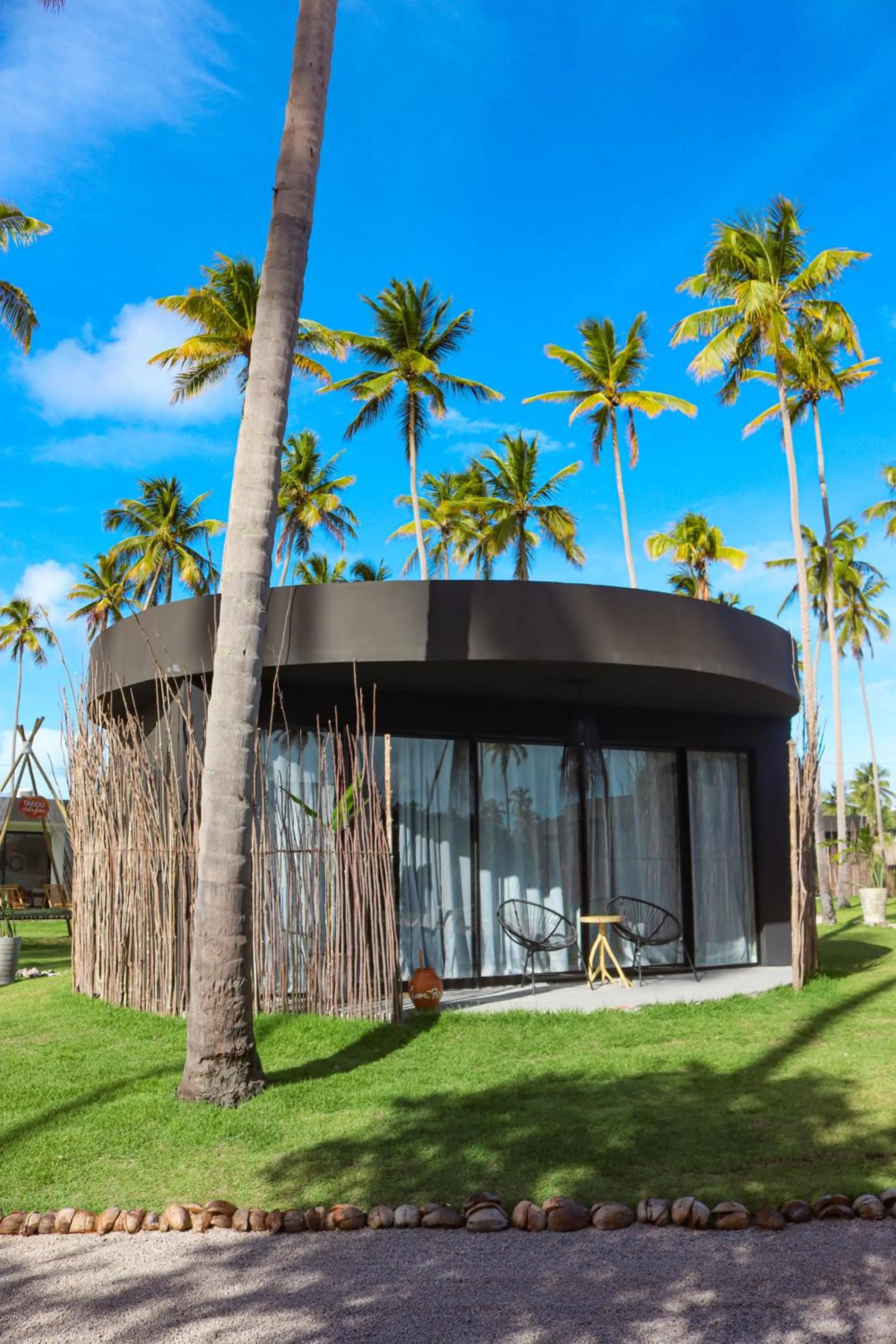 Suite in Taboo Milagres