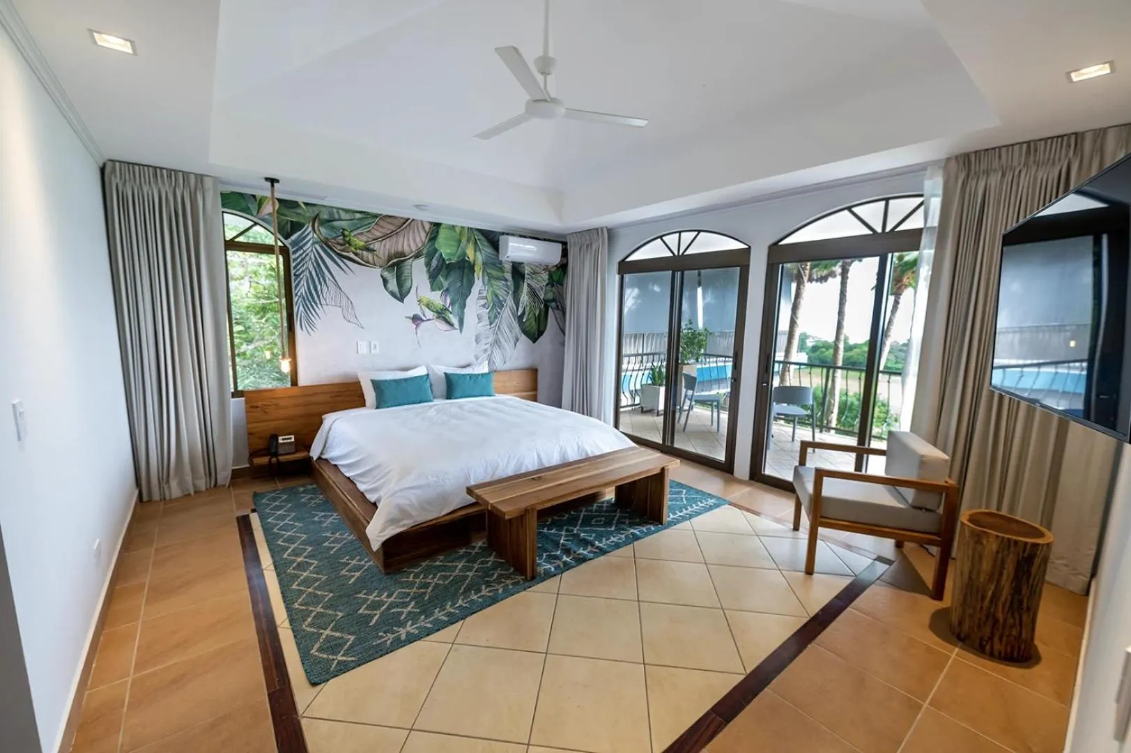 Deluxe Double Room with Sea View in Marala Hotel