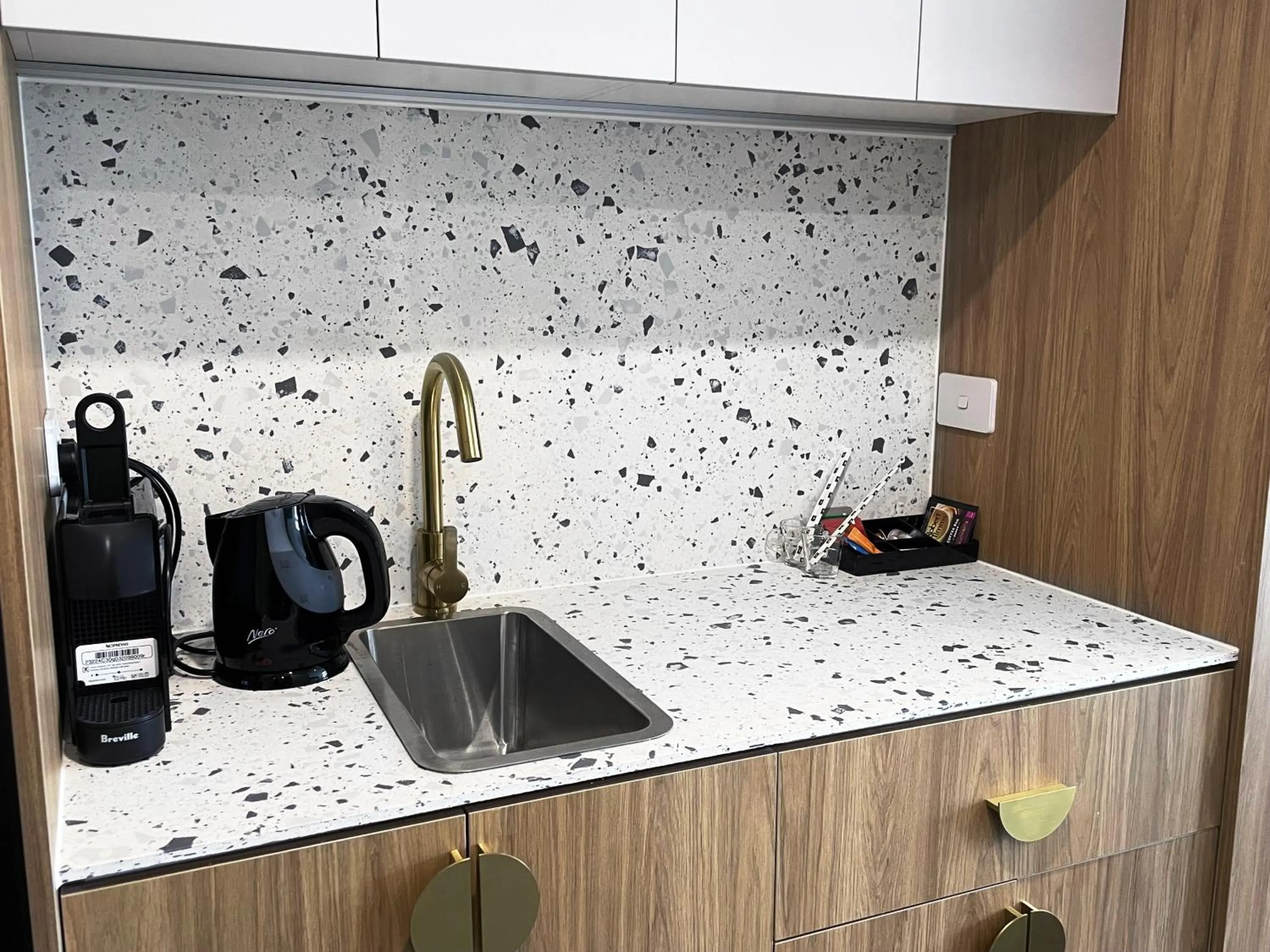 Deluxe Room with City View in Swiss-Belhotel Woolloongabba, Brisbane