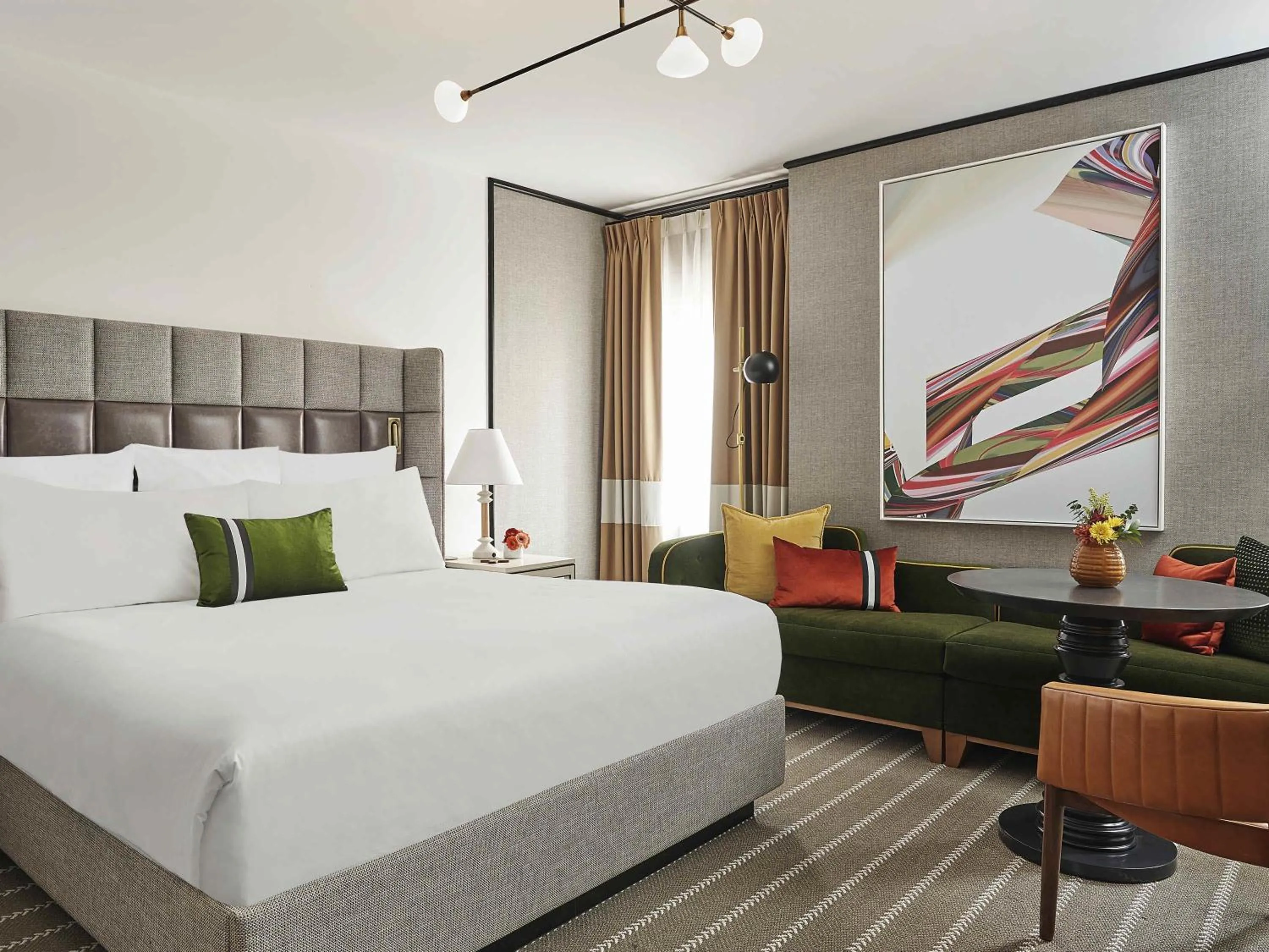 Luxury King Suite in 21c Museum Hotel St Louis