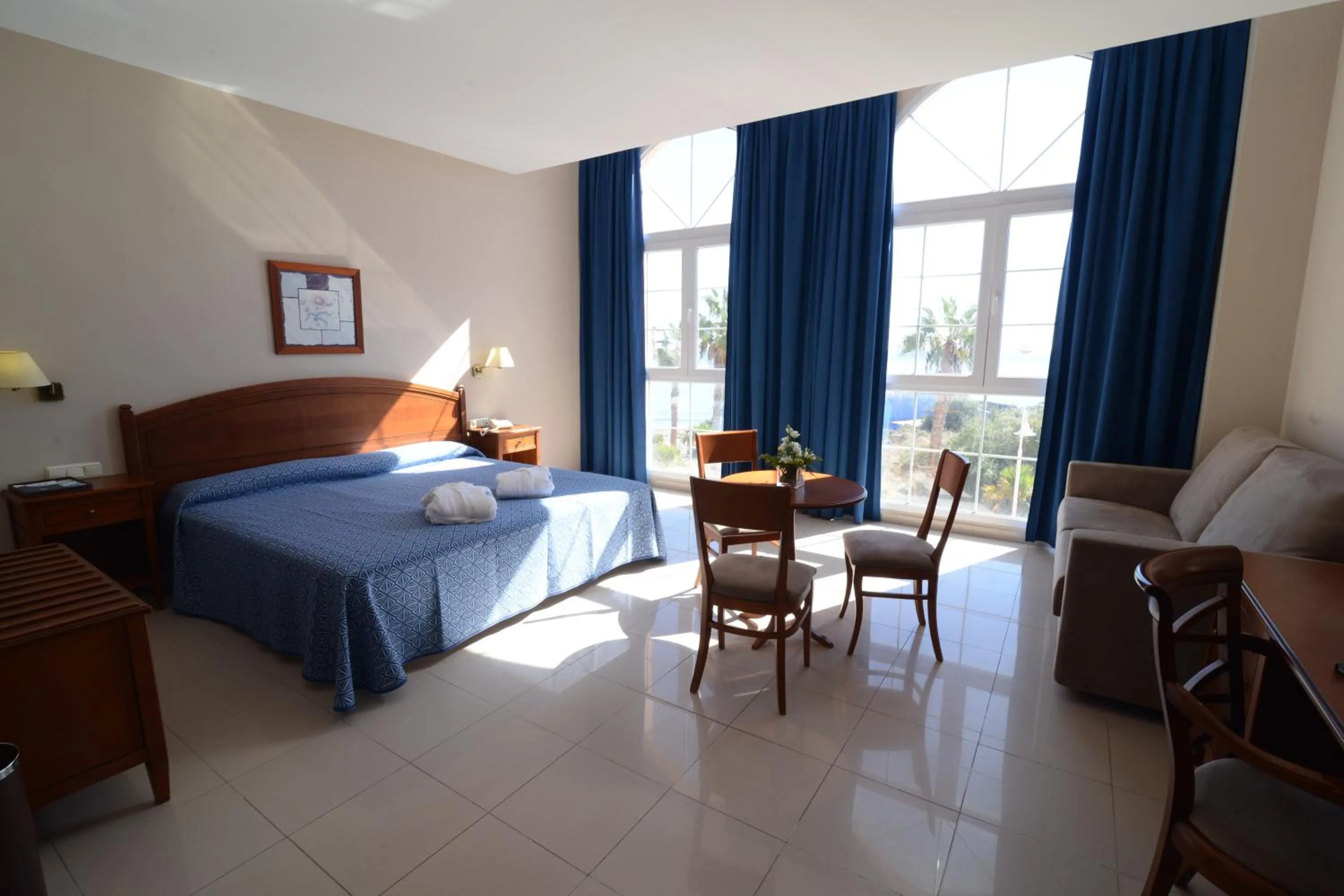 Triple Room (3 Adults) in Bahía Tropical