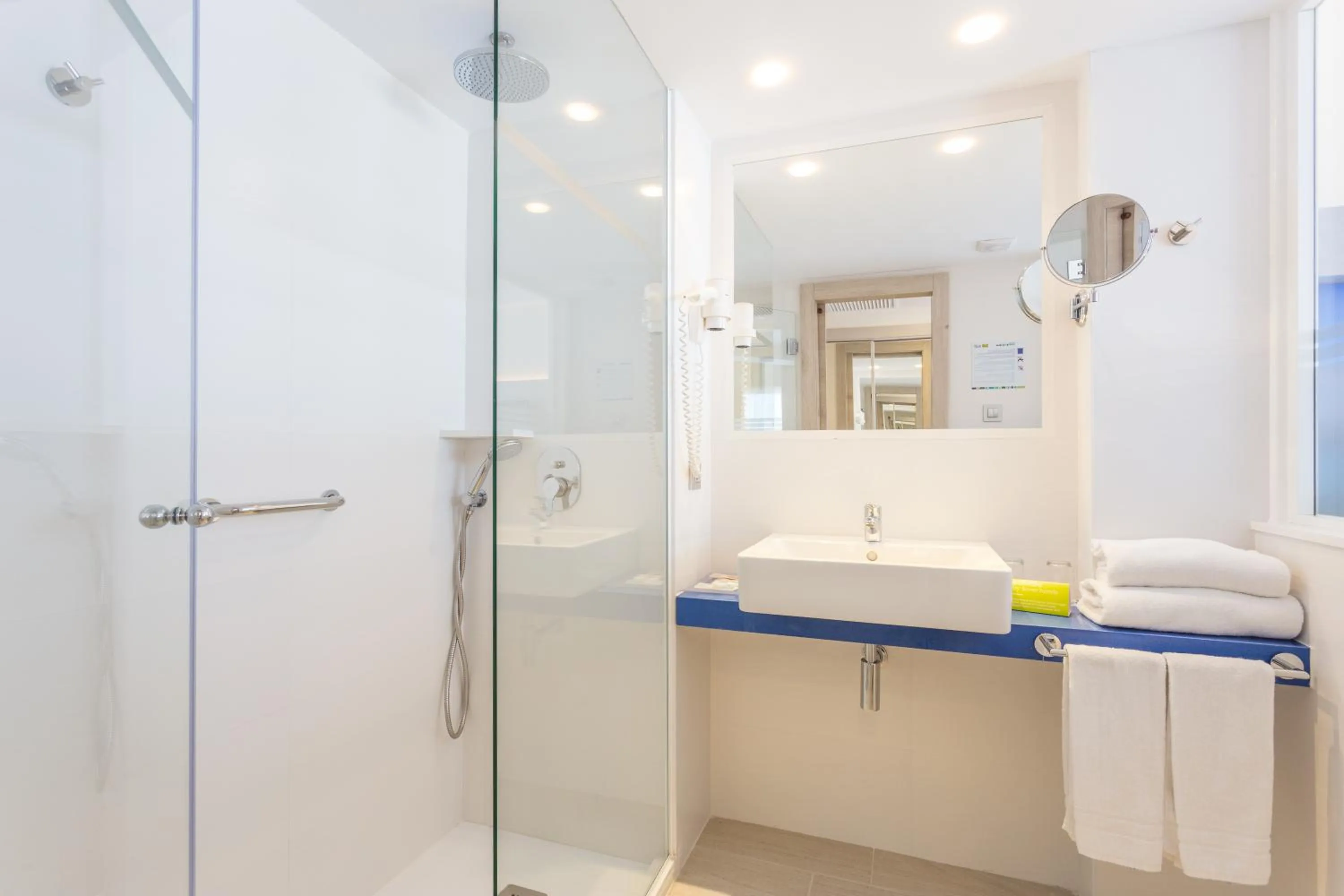 Double Room with Sea View in Ferrer Janeiro Hotel & Spa