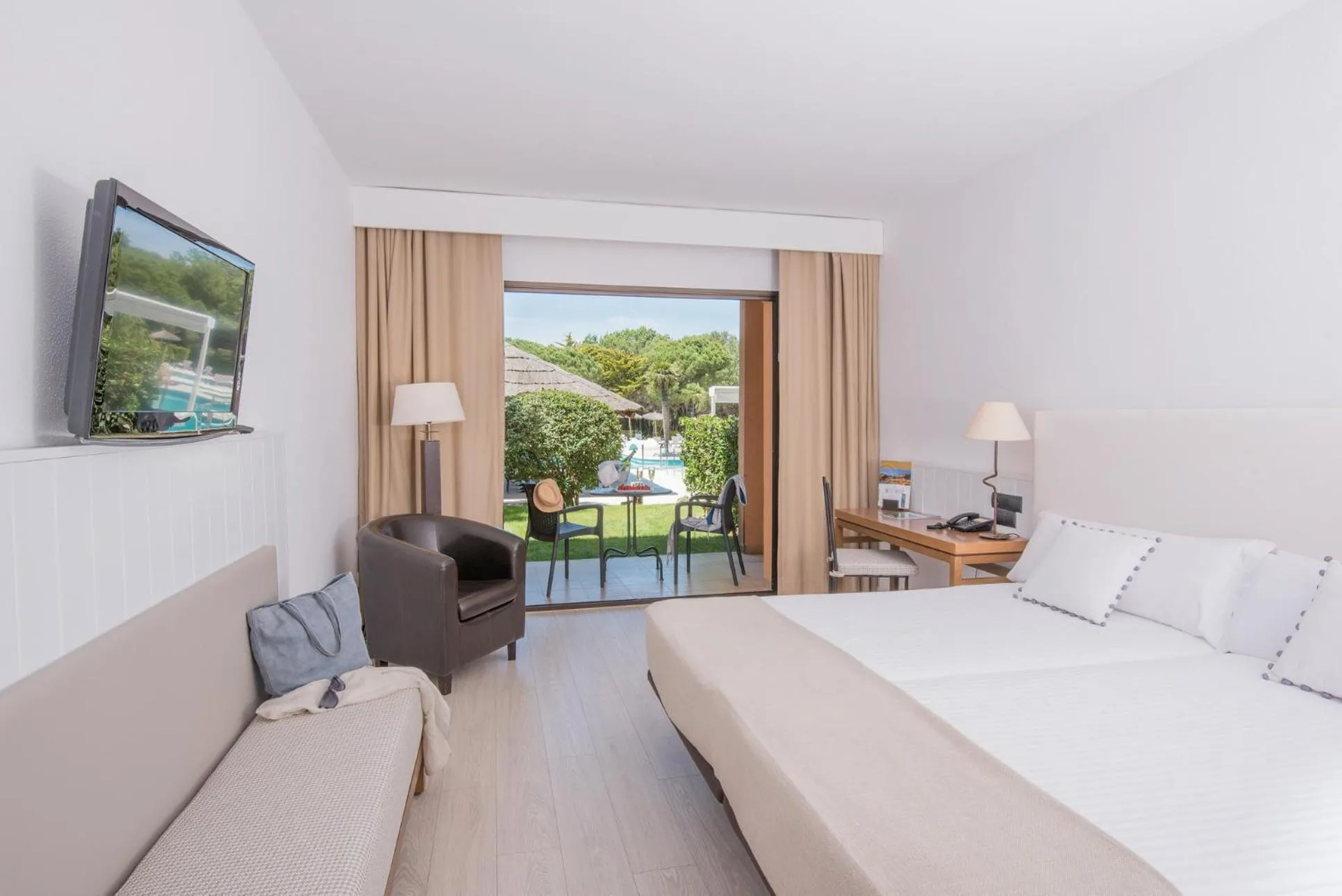 Double Room Pool Access in La Costa Hotel Golf & Beach Resort