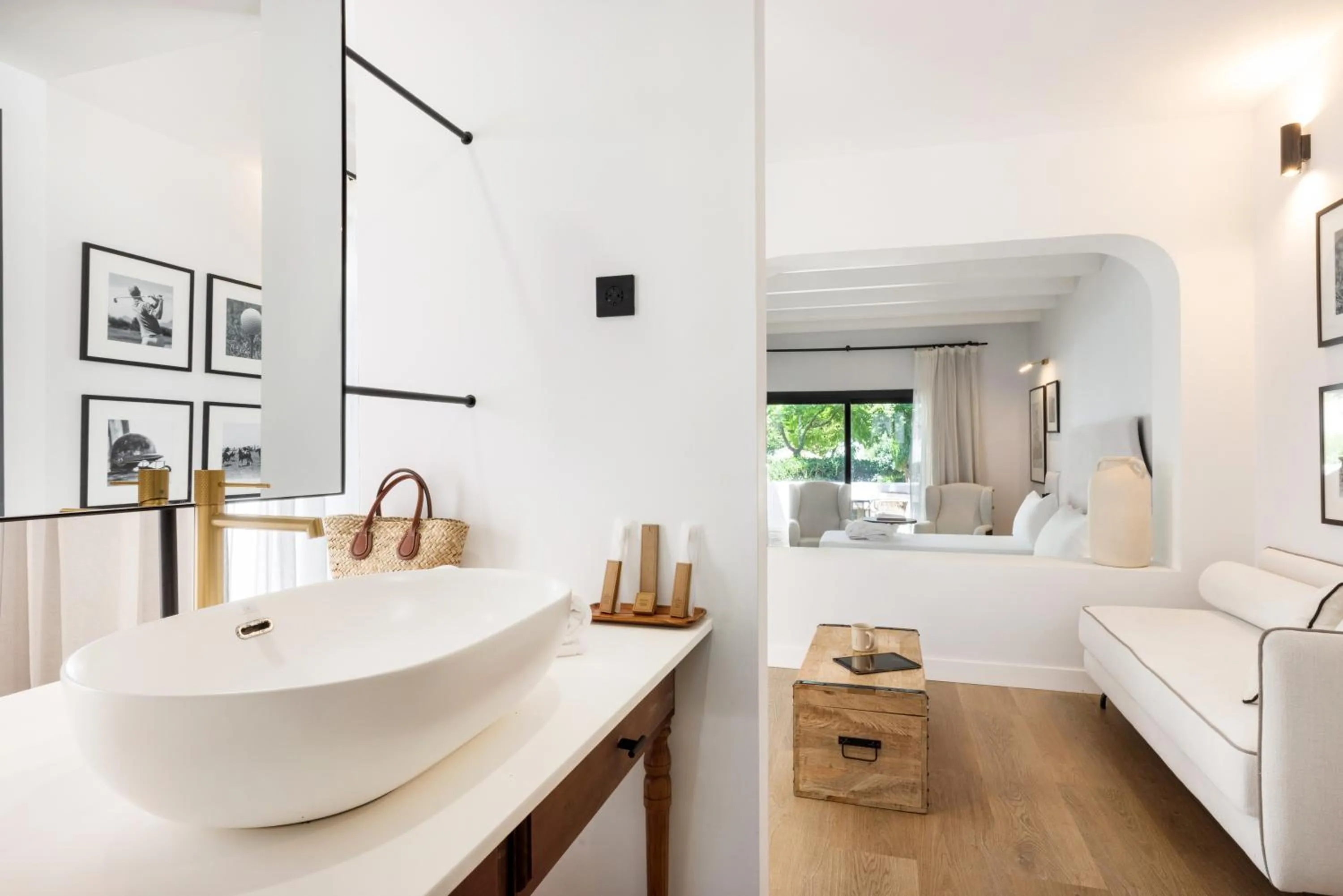 Junior Suite with Garden View in Hotel Inmood San Roque