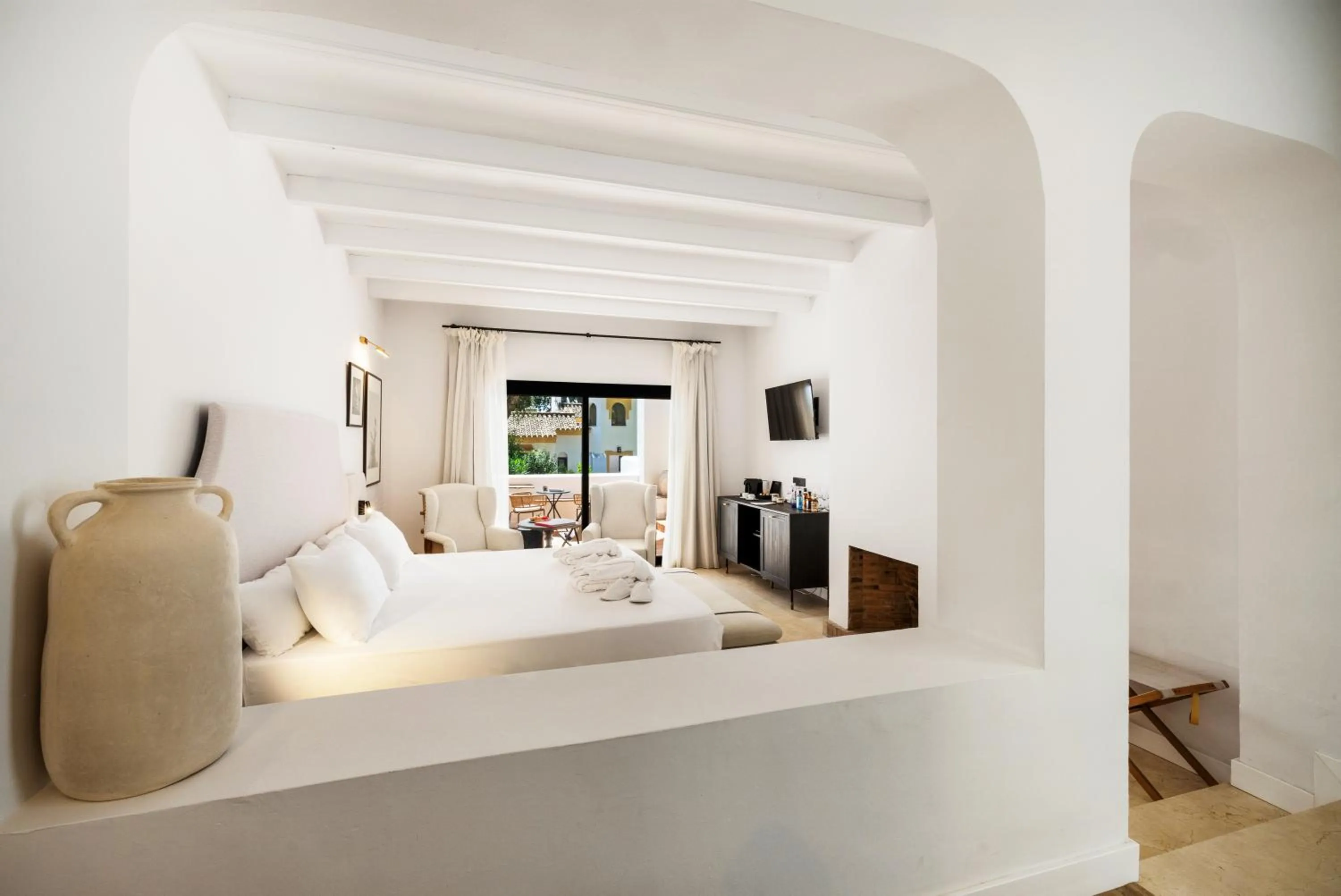 Deluxe Grand Terrace in Hotel Inmood San Roque