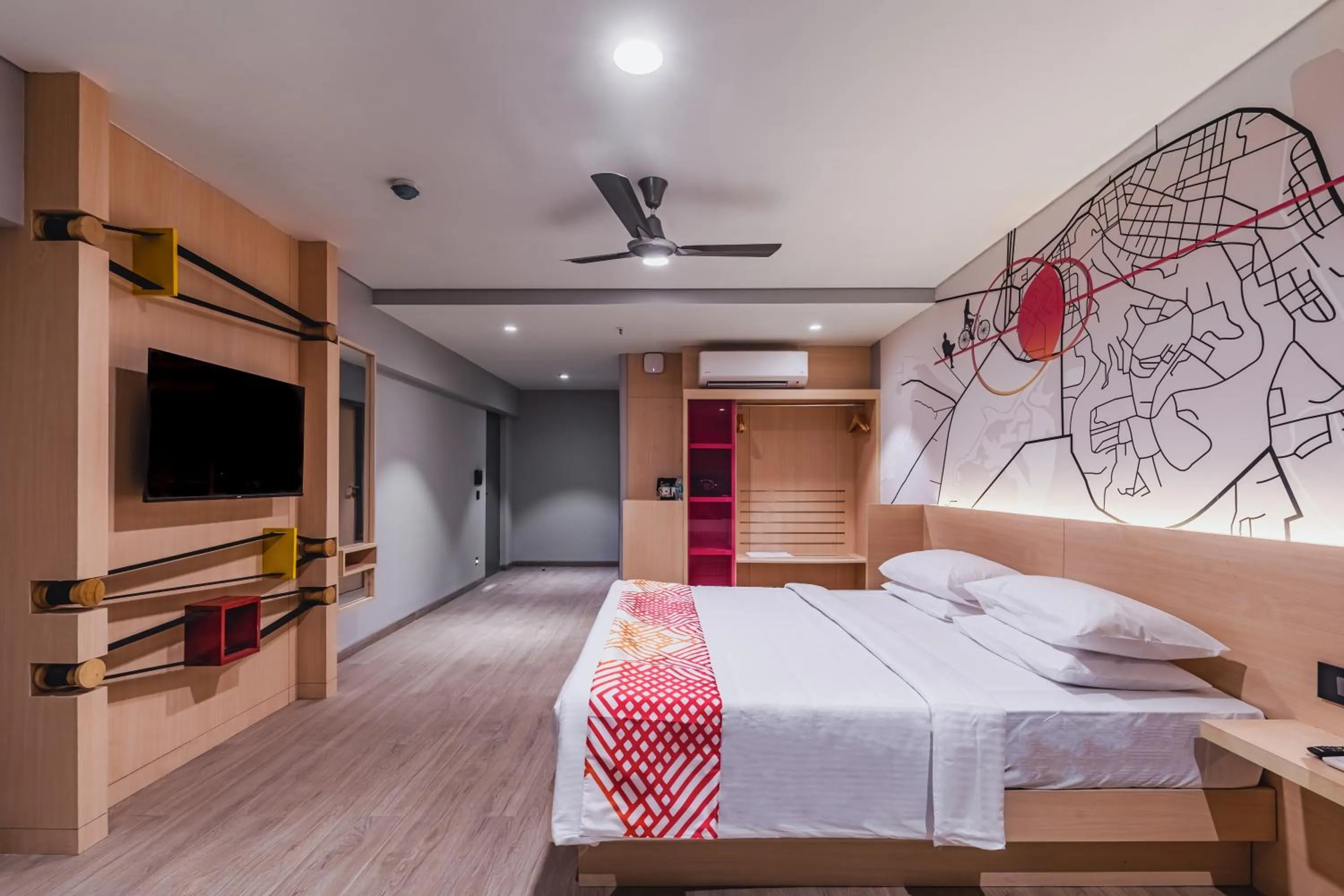 D-Luxe Queen Room - single occupancy in Ginger Bharuch