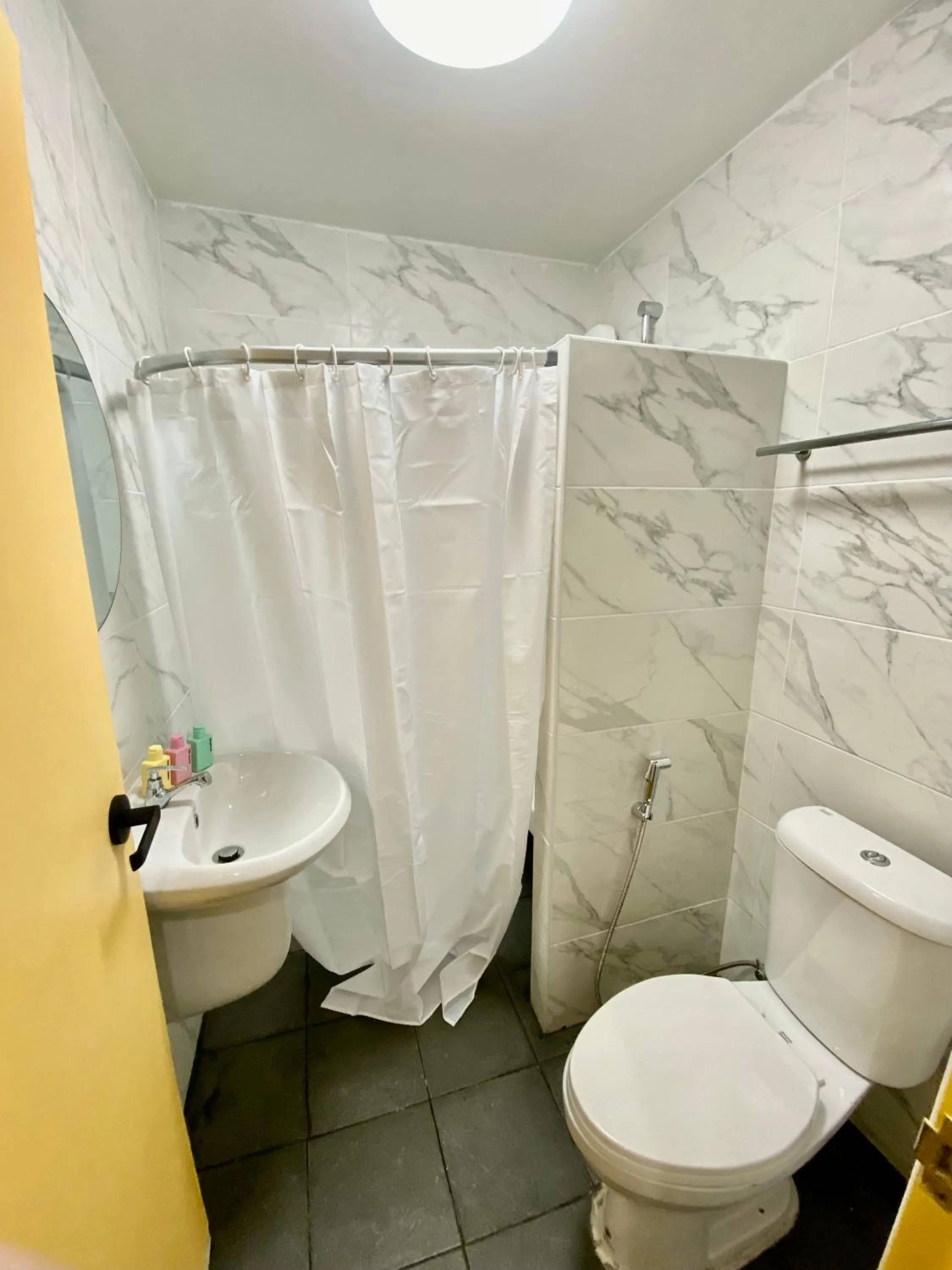 Superior Queen Room in Sari Boutique hotel