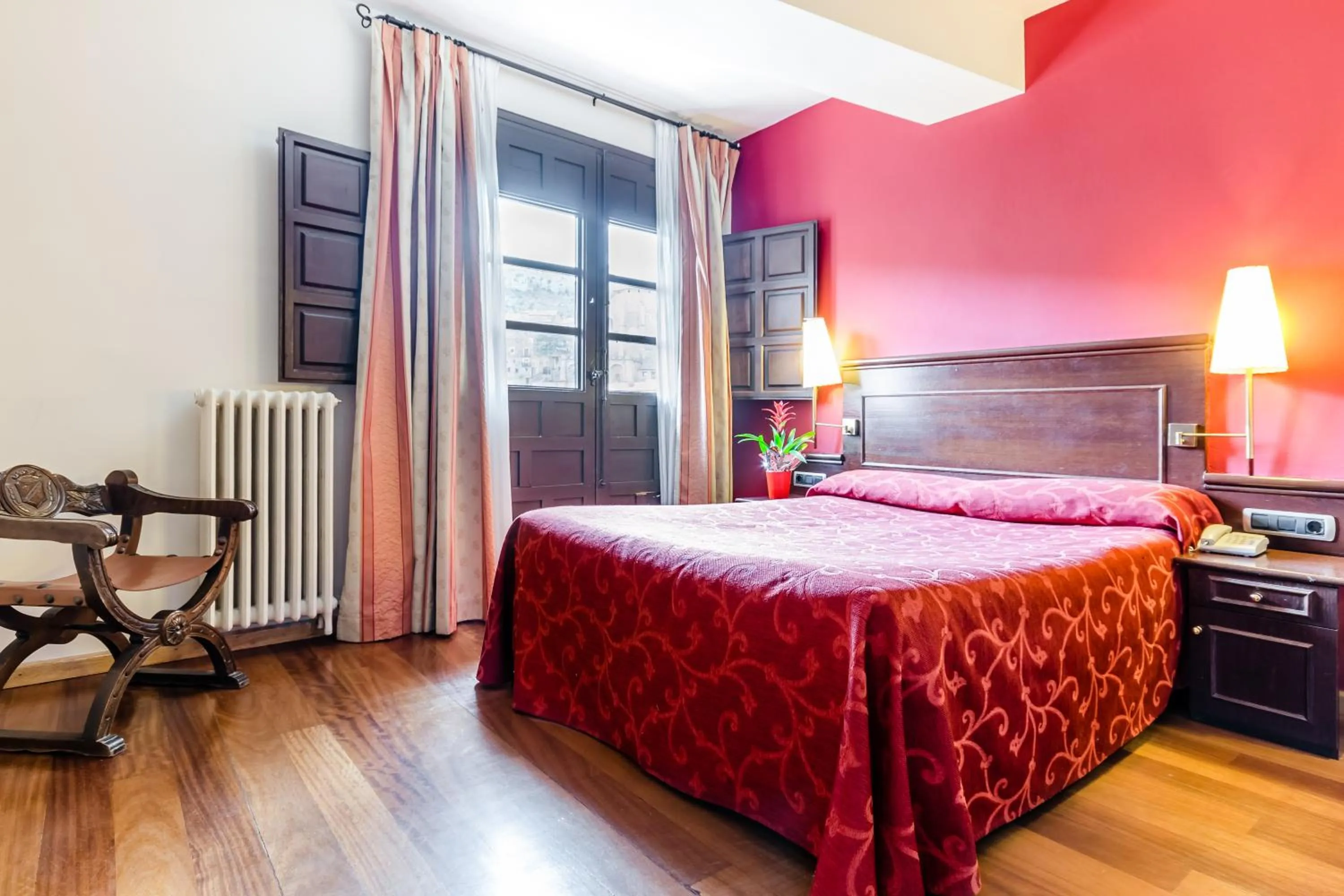 Deluxe Double Room in Hotel Albarracín