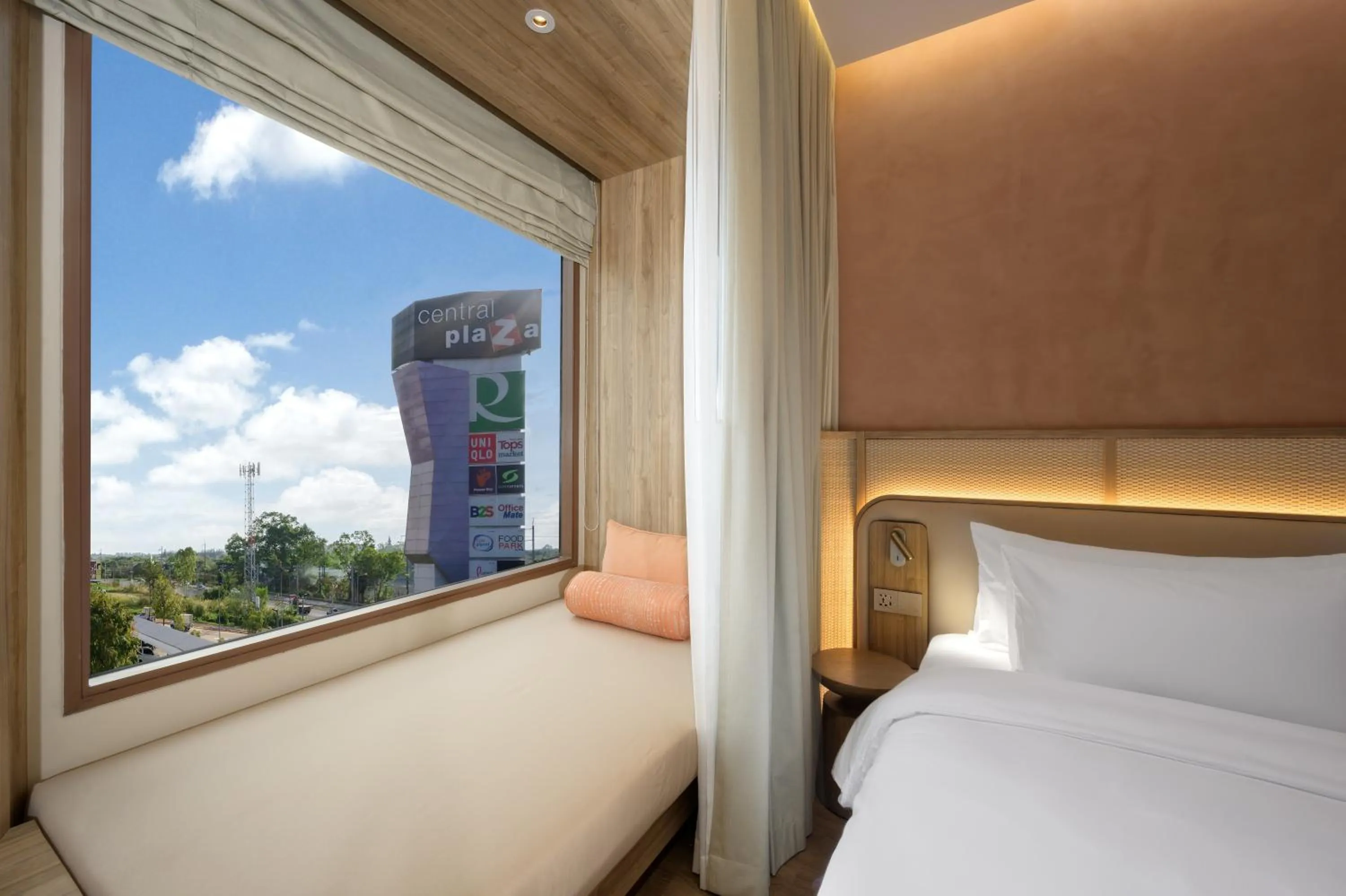 Premium Deluxe Twin Room with Pool View in Centara Ubon
