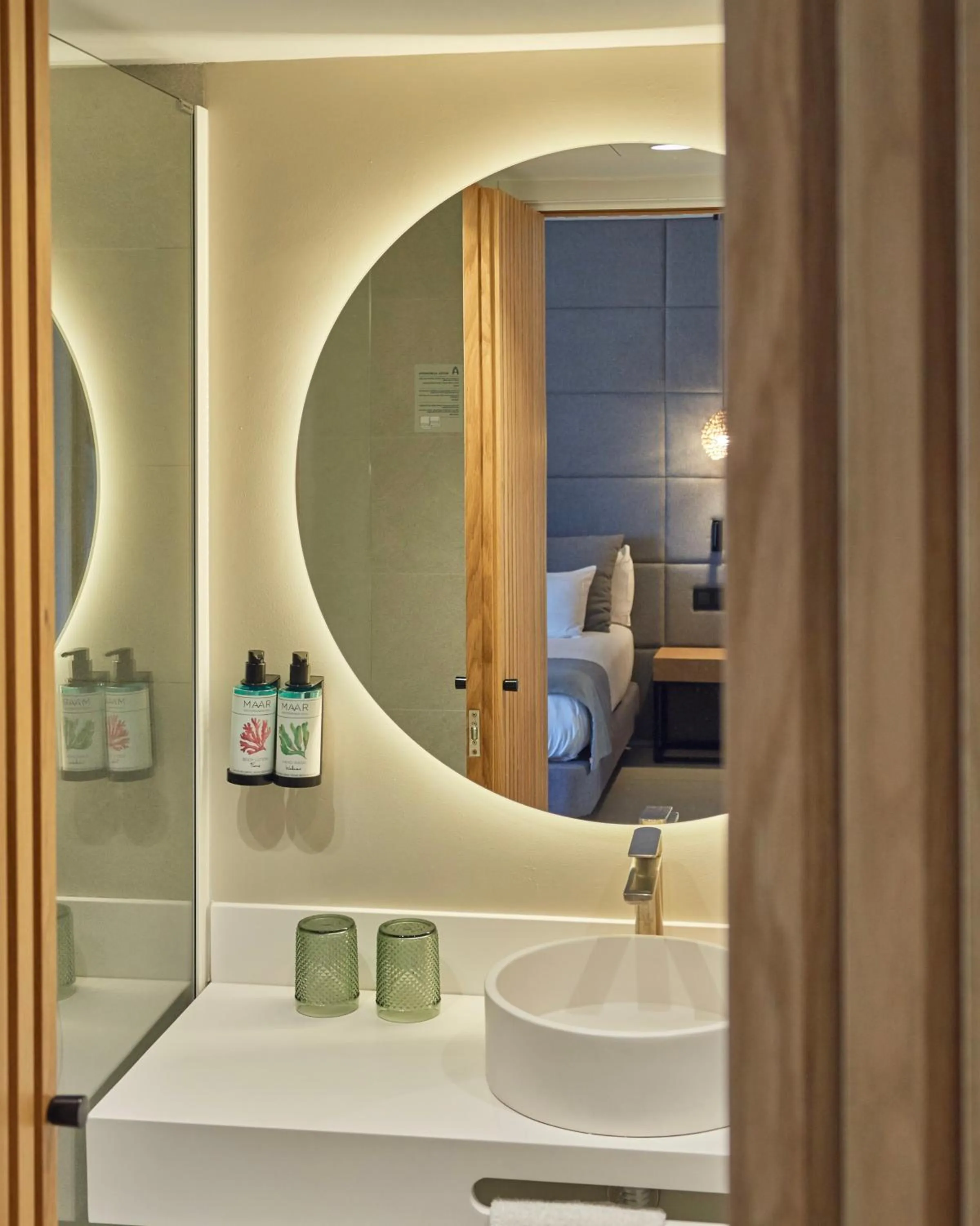 Double or Twin Room in Hotel Almudaina