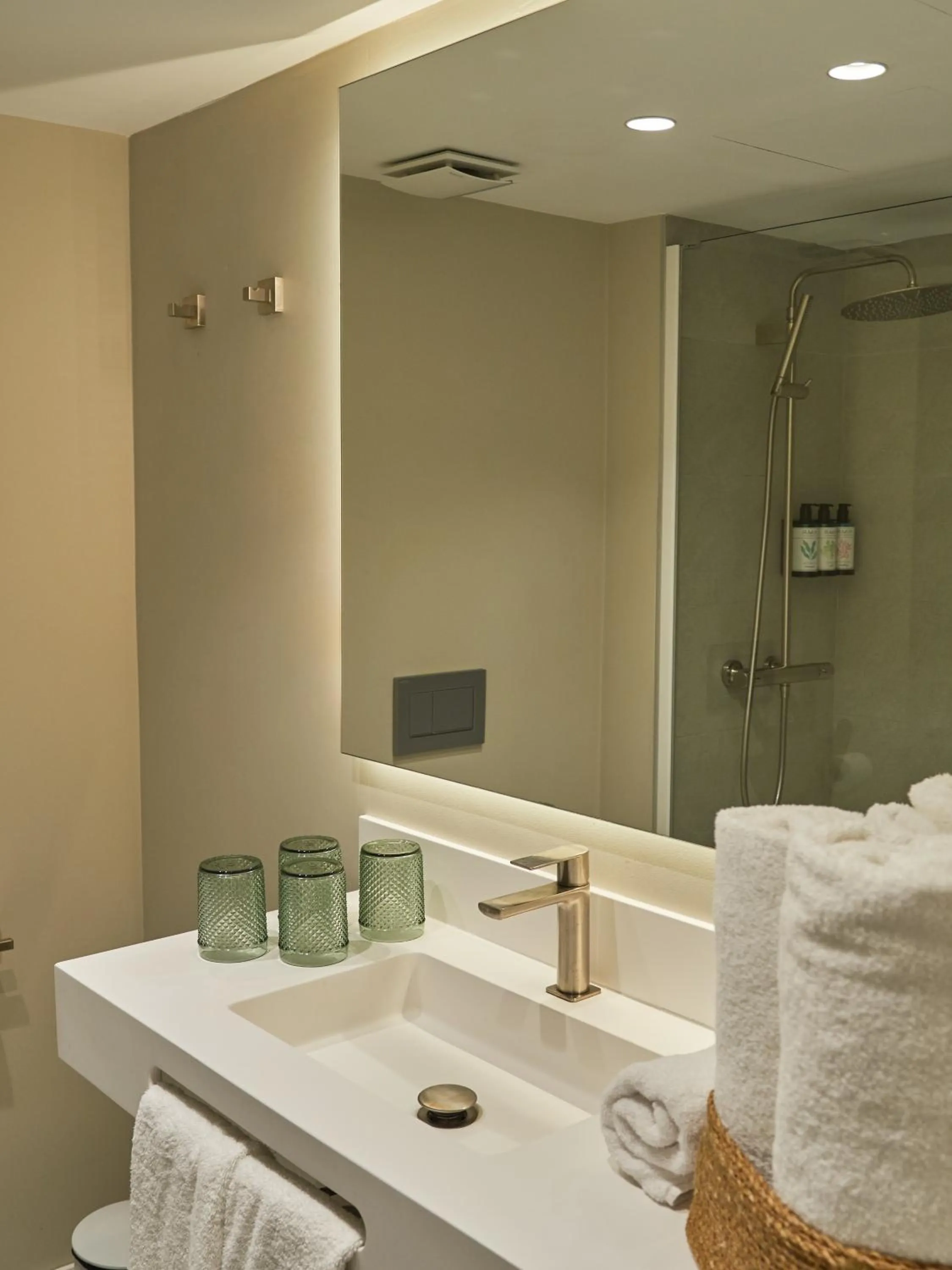 Triple Room in Hotel Almudaina