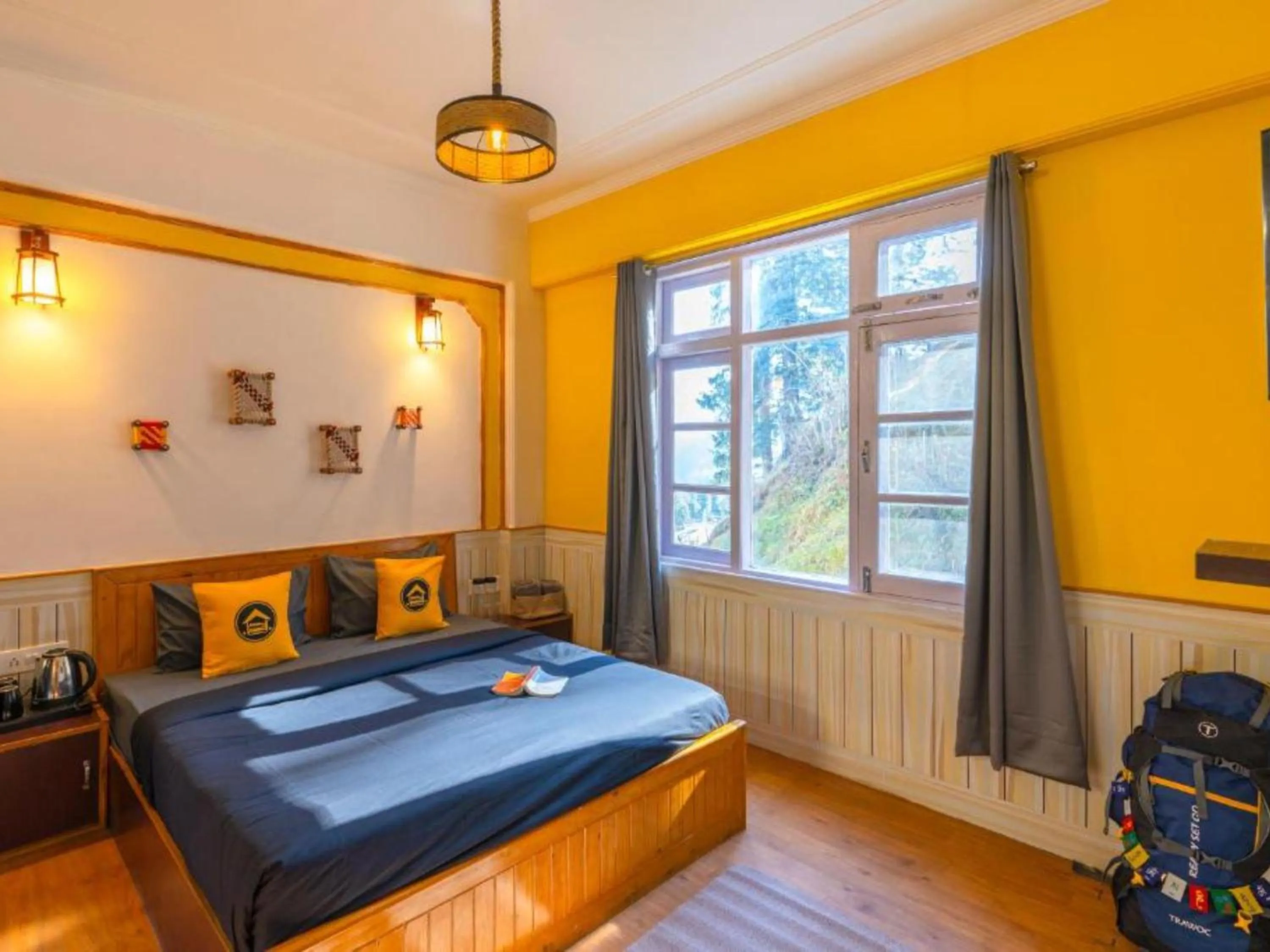 Standard Quadruple Room in The Hosteller Narkanda