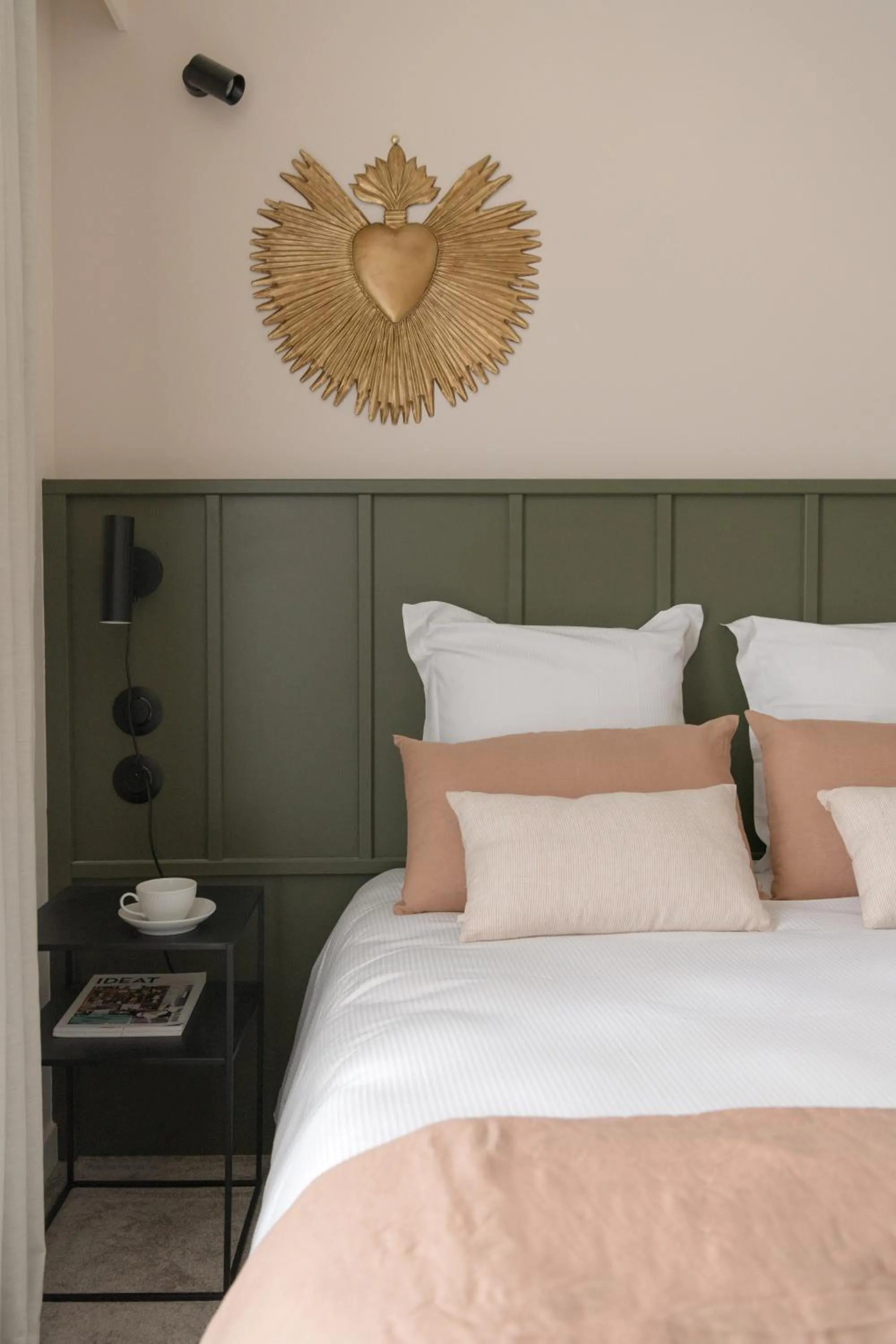 Comfort Room Garden View in Hôtel Le Prieuré