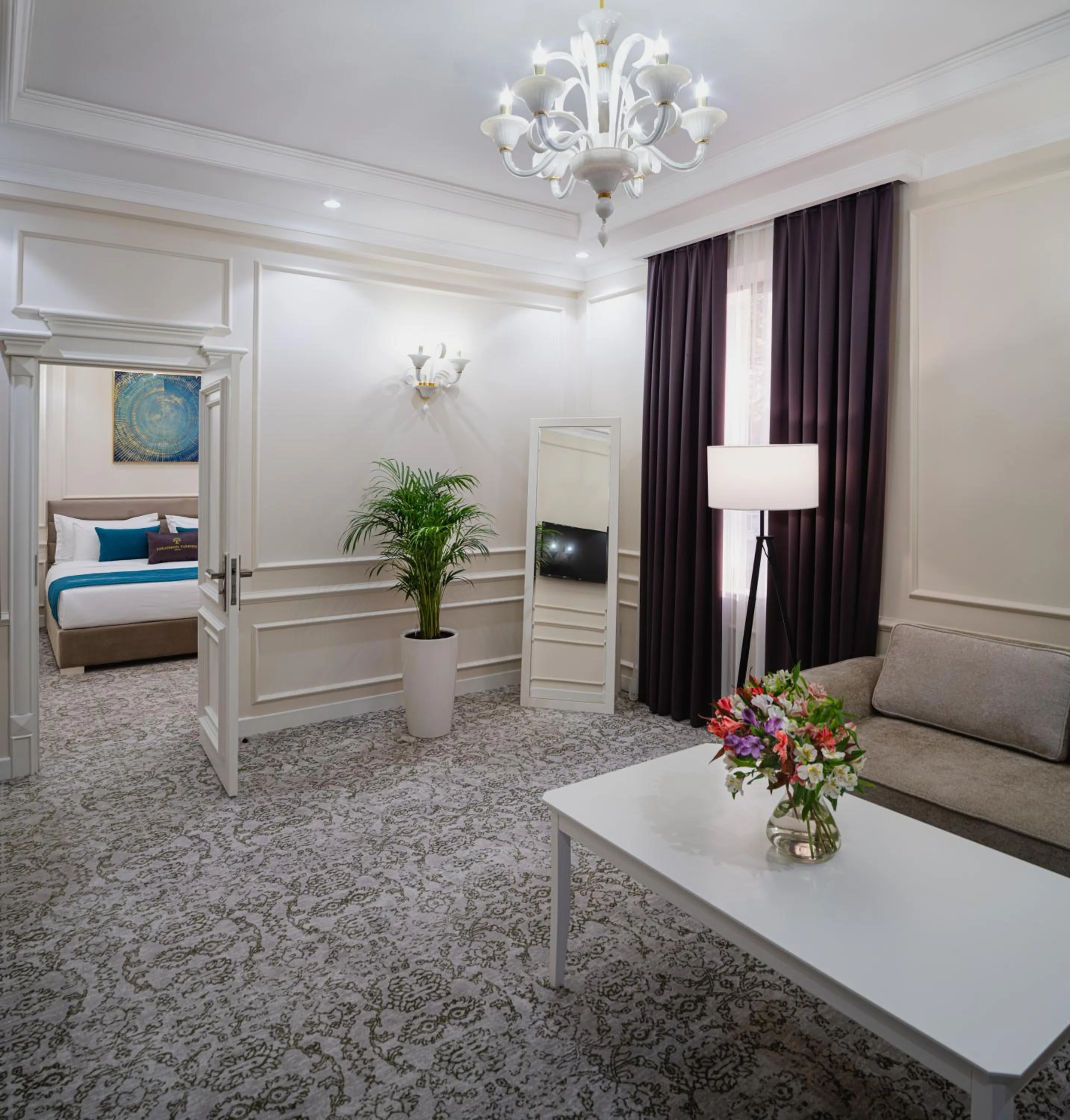 Superior Suite in Zarafshon Parkside