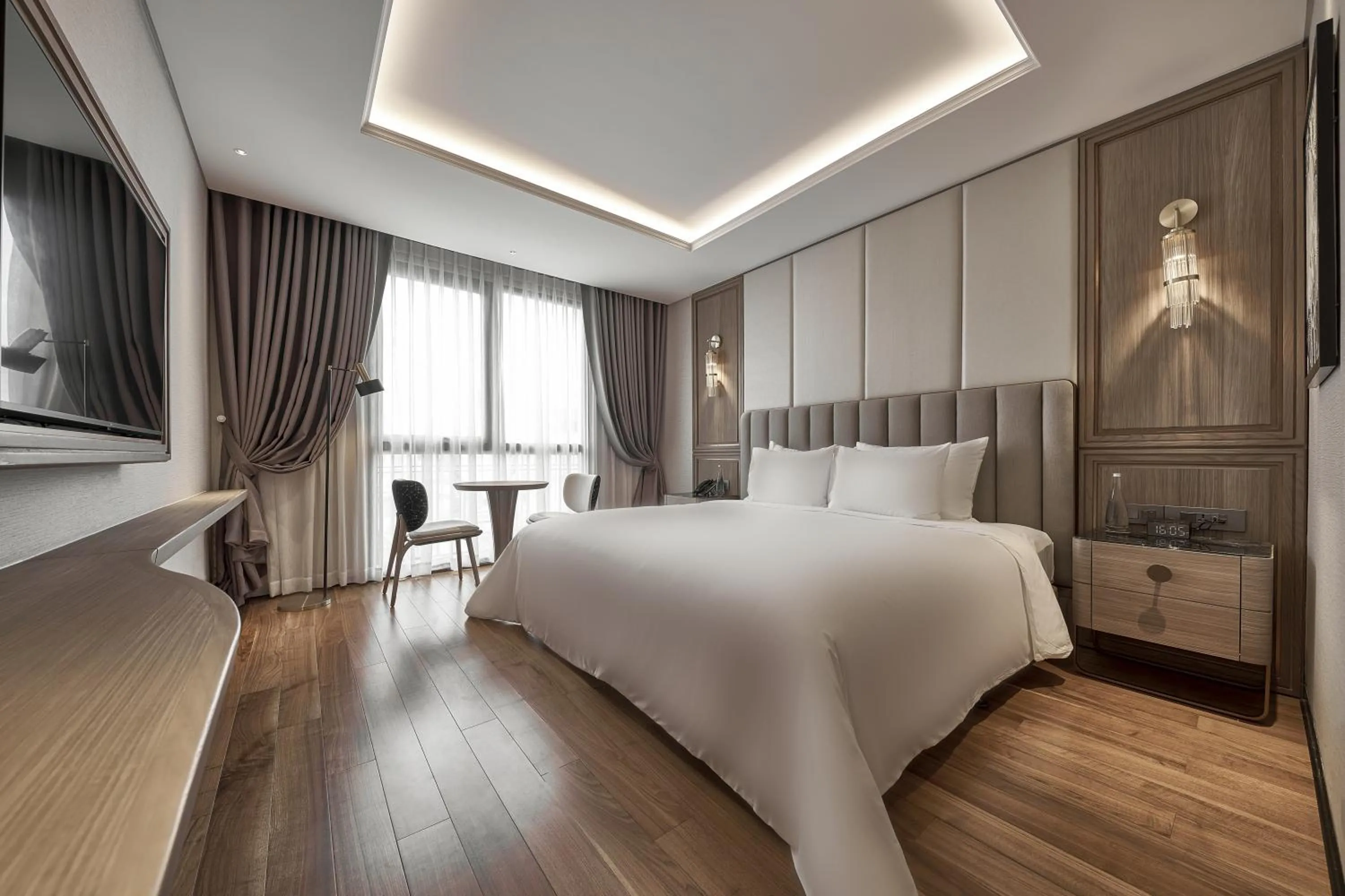 Executive Connecting Room for 4 People in La Siesta Premium Saigon