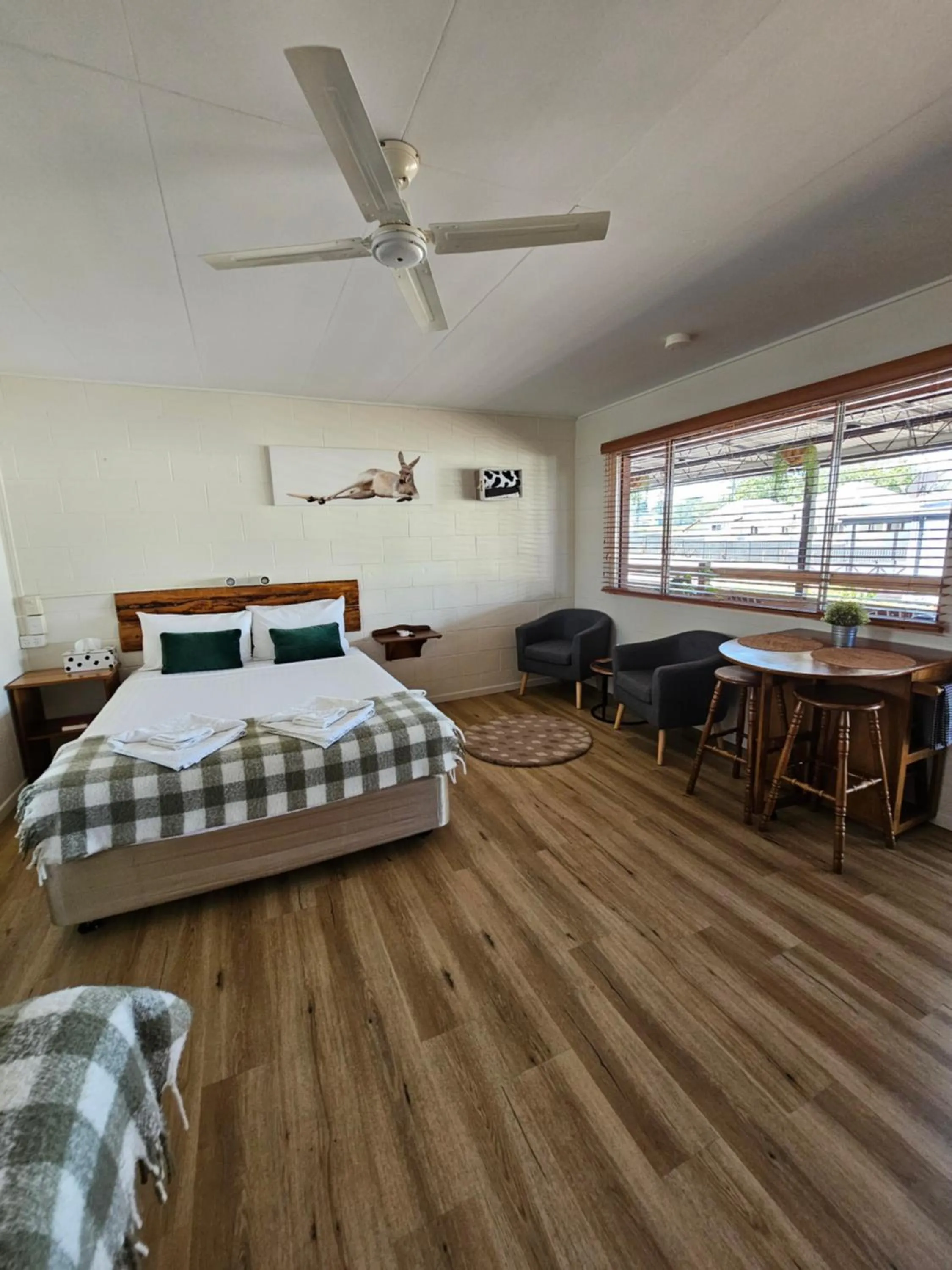 Standard Twin Room in Kilcoy Motel