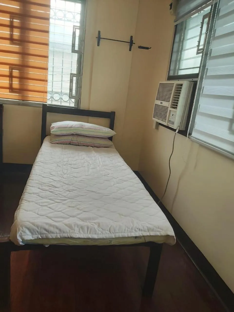 Standard Single Room - single occupancy in OYO 916 Angel's Boardrooms