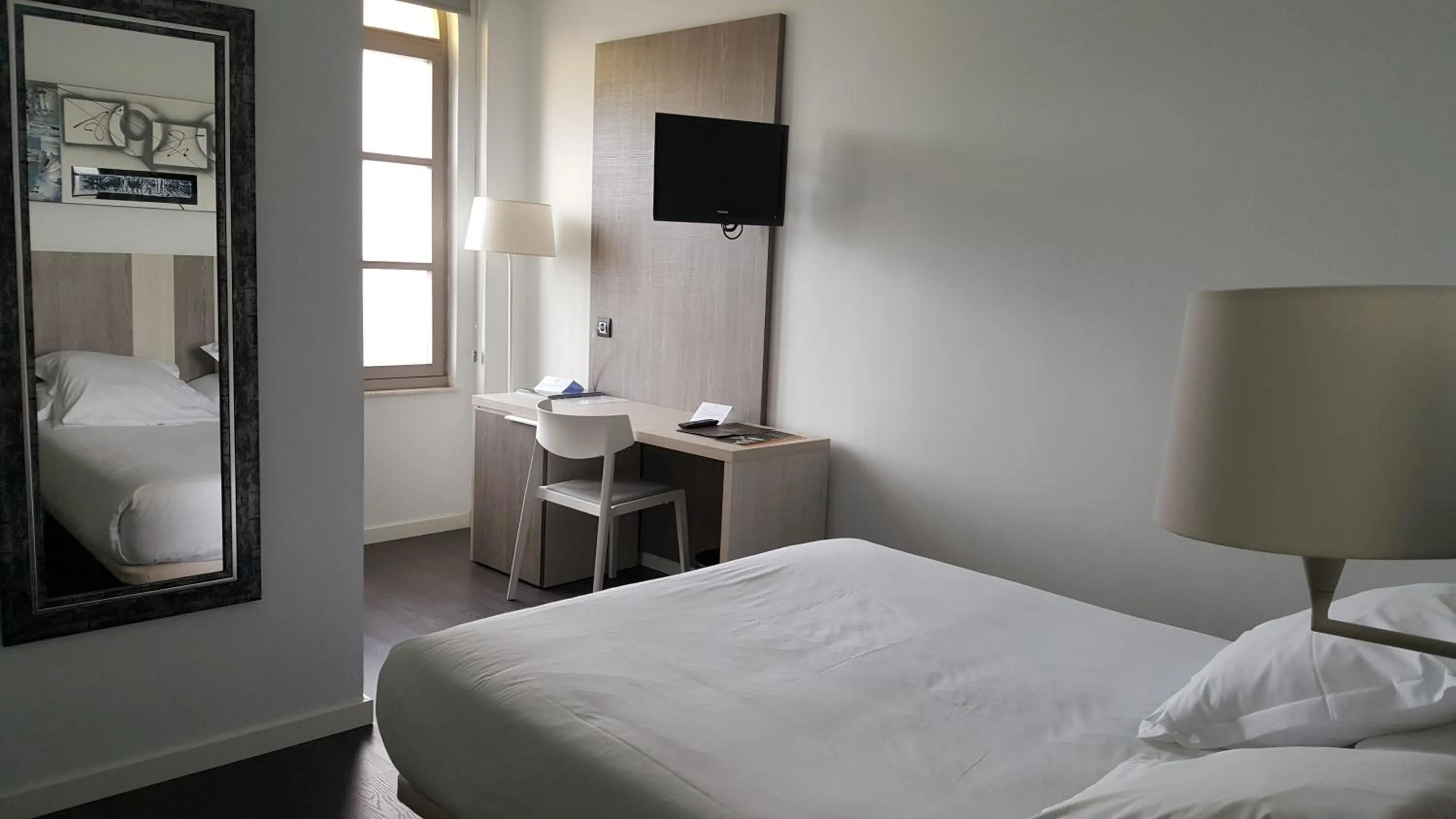 Economy Double Room - Single Use in Hotel La Palma de Llanes