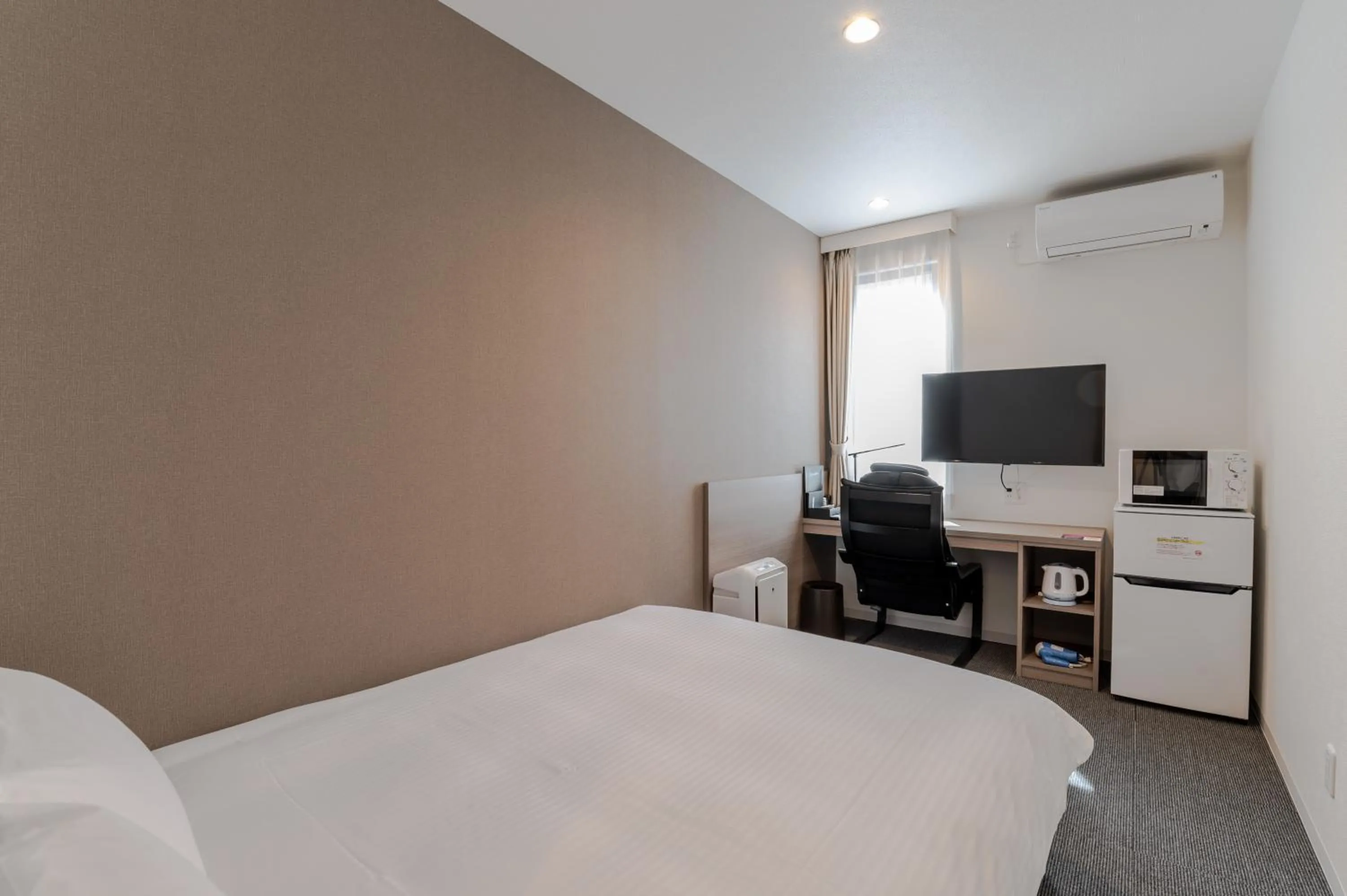 Standard Double Room - single occupancy in HOTEL R9 The Yard Sakai