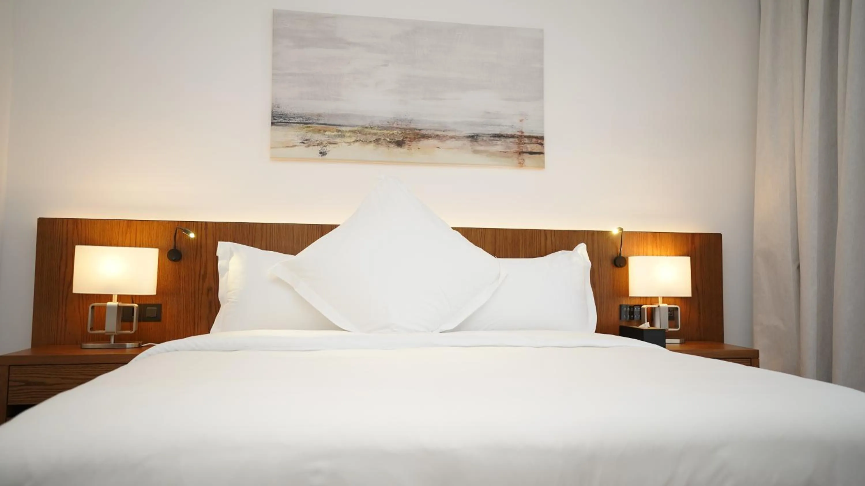 Standard King Room in Jasmine Garden Hotel