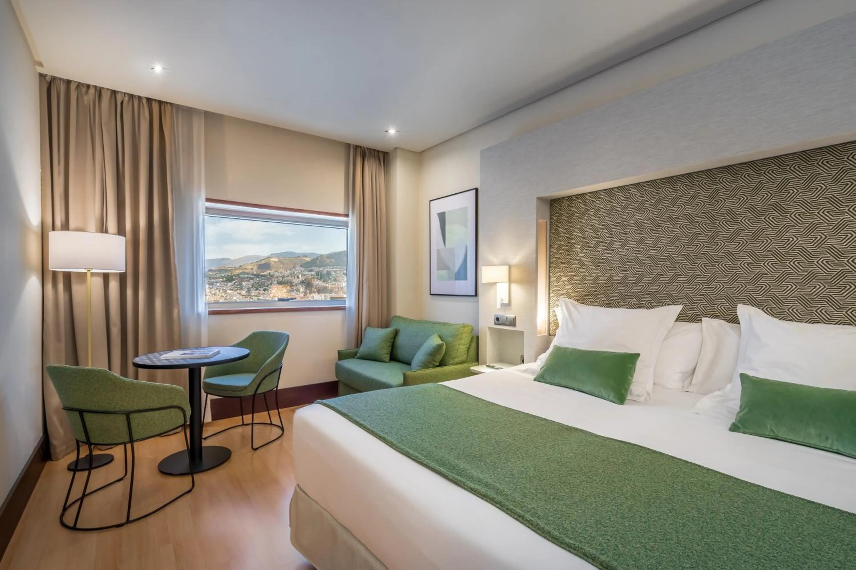 Deluxe Family Room with City View in Barceló Granada Congress