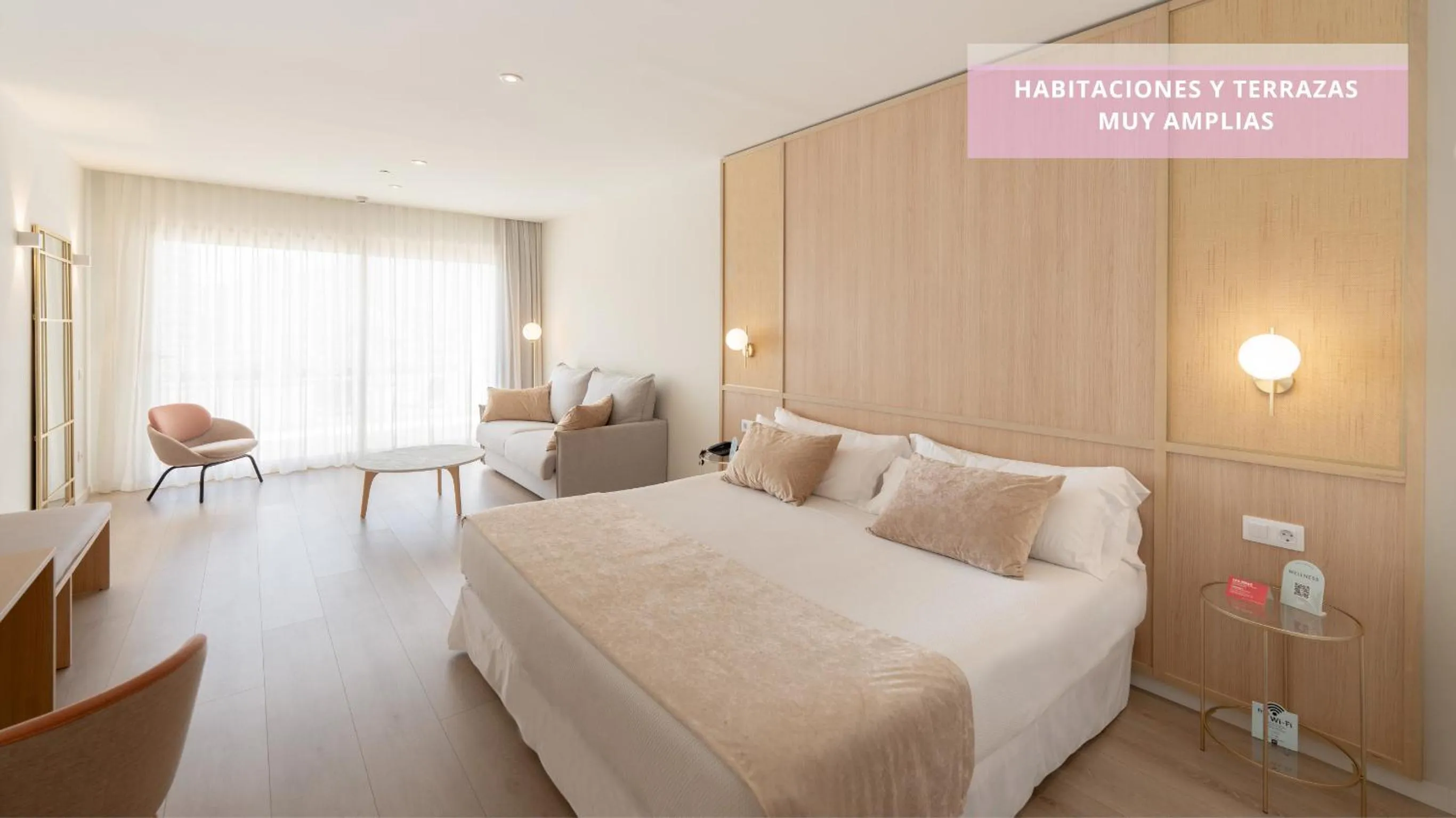 Premium Double Room with Terrace (3 adults) in Hotel RH Ifach