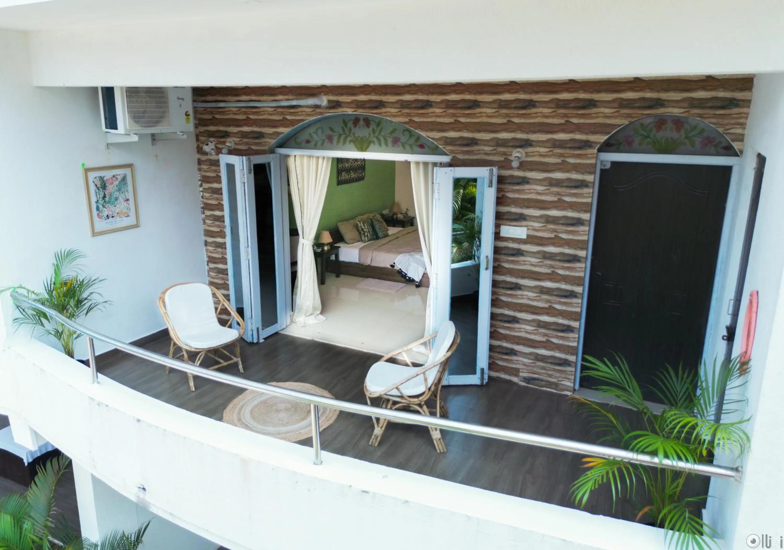 Executive Suite with Balcony in Woodpegger By The Beach, Mandrem