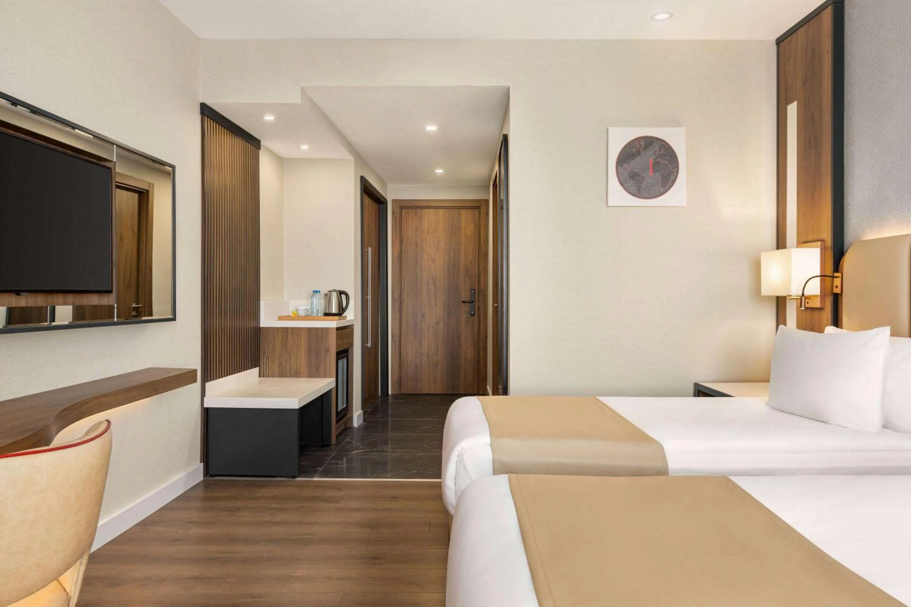 Deluxe Twin Room - Non-Smoking in Ramada by Wyndham Karapinar
