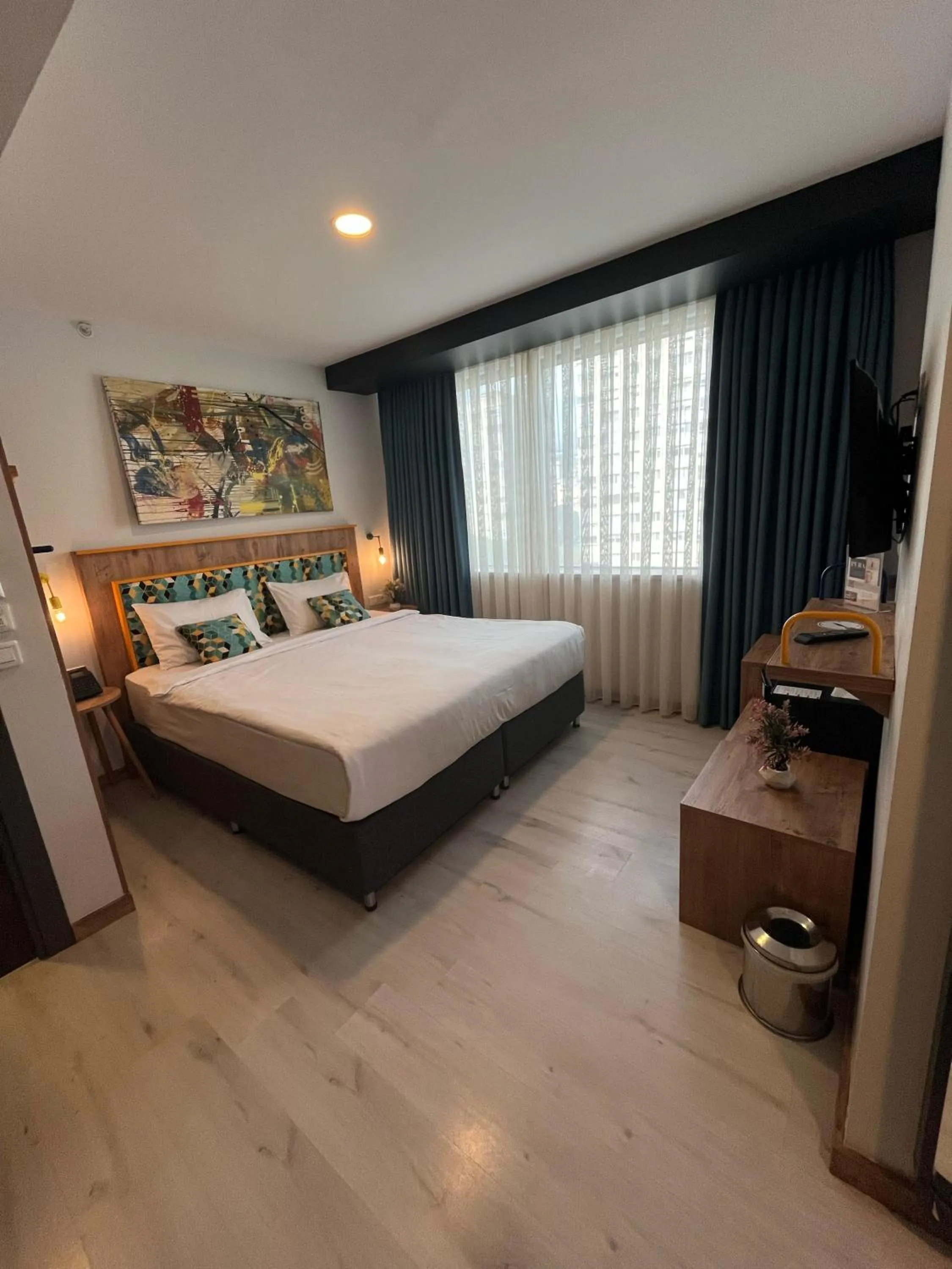 Large Double Room in The Gate Kadıköy Downtown