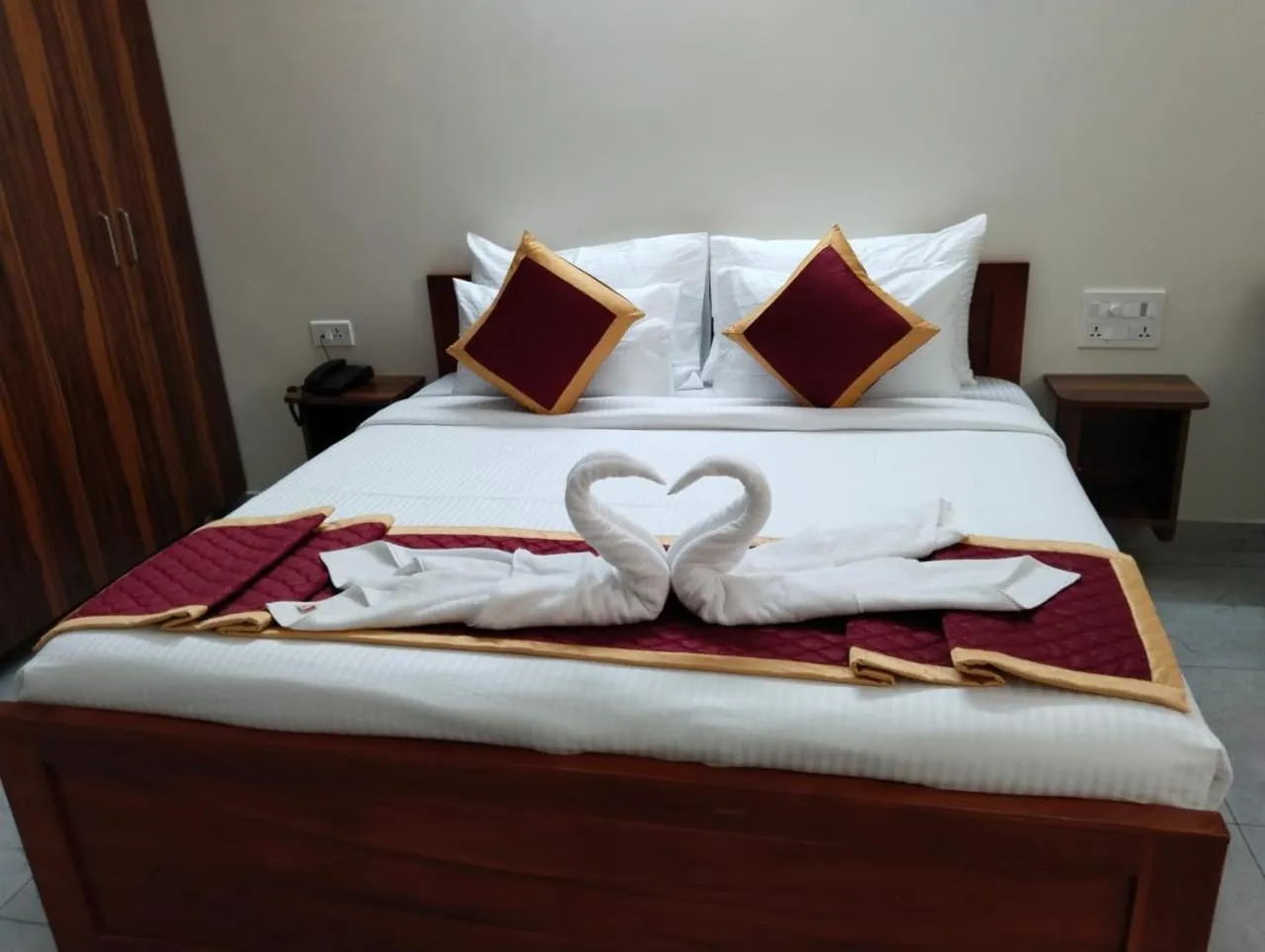 Deluxe Double Room - single occupancy in PPH Living KVR Residency