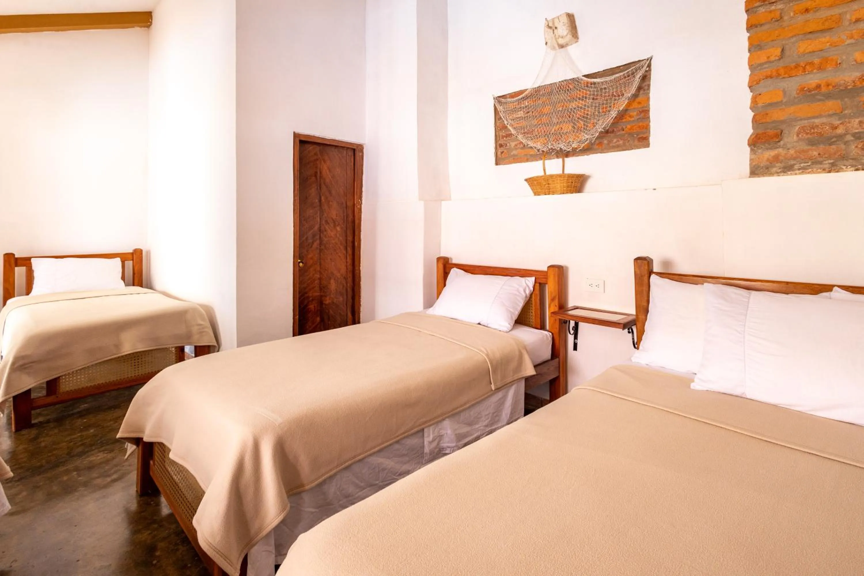 Family Room with Private Bathroom in Albarrada Hotel Boutique