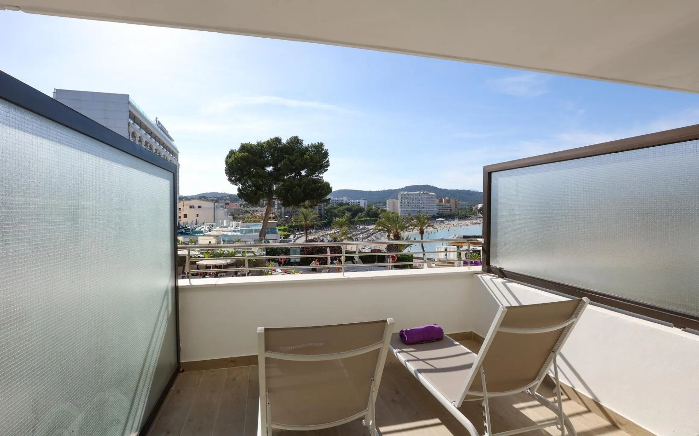 Double Room with Terrace with Hot Tub in FERGUS Style Tobago - Adults Only