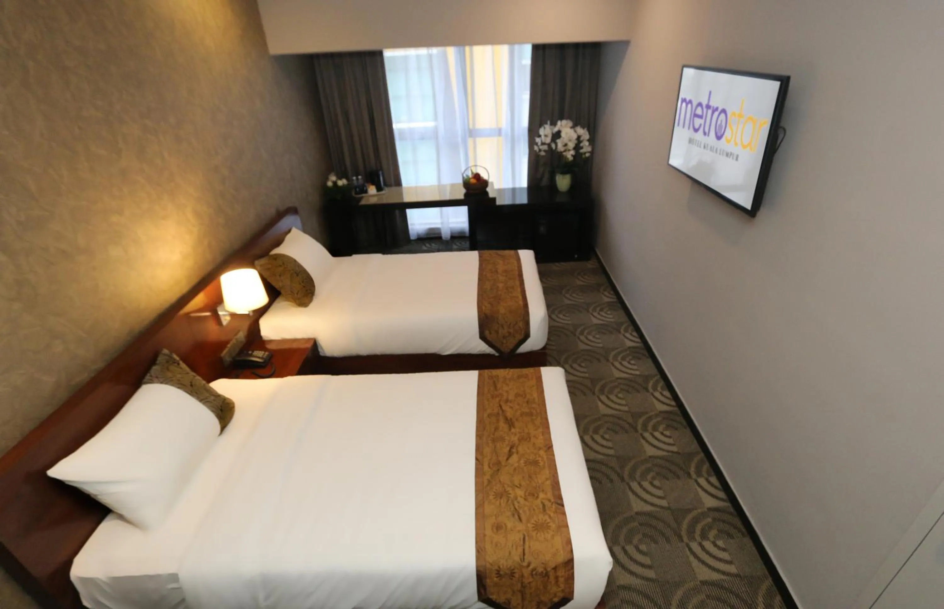 Deluxe Twin Room in Metrostar Hotel Kuala Lumpur
