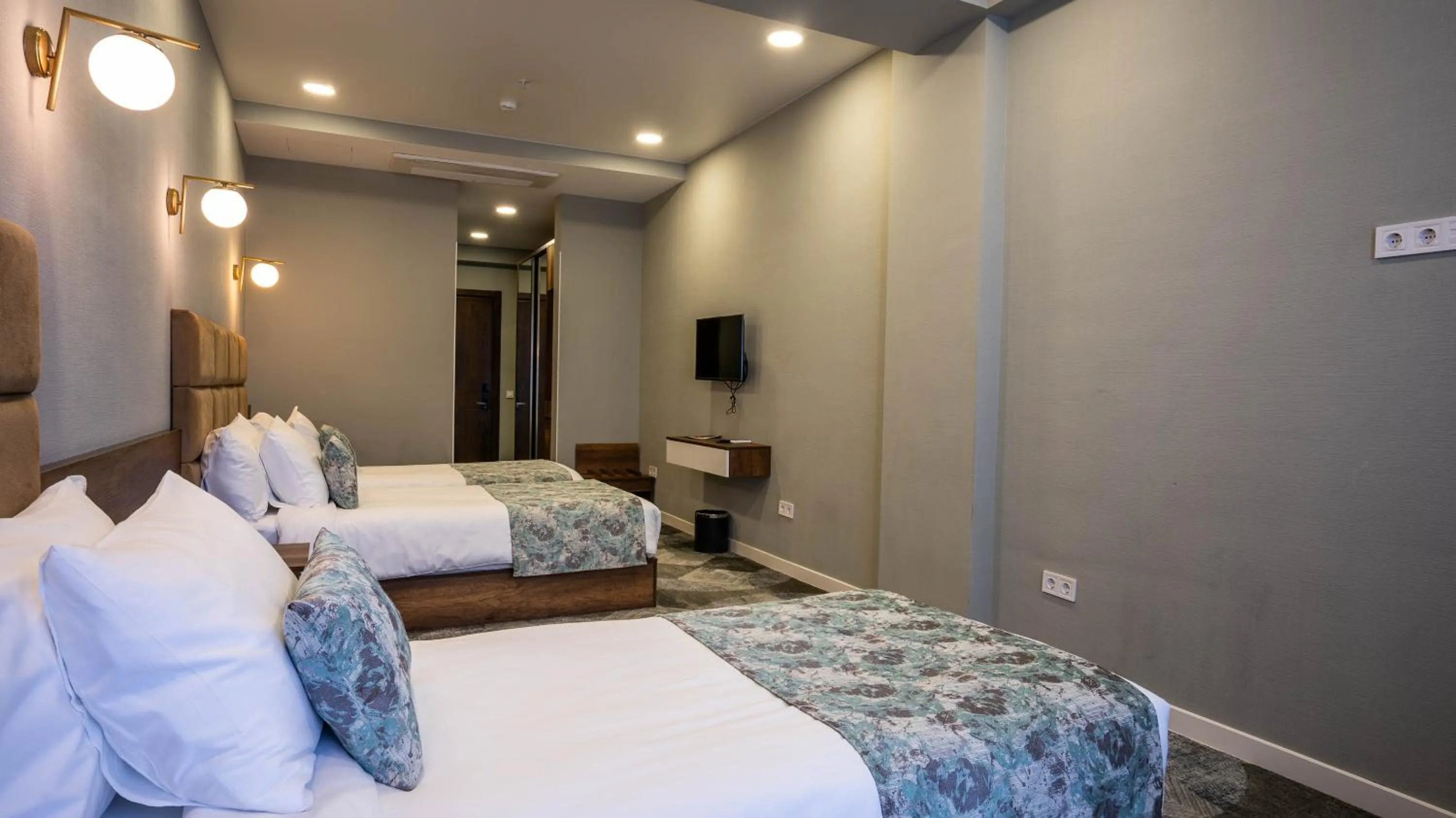 Triple Room in Gori Inn