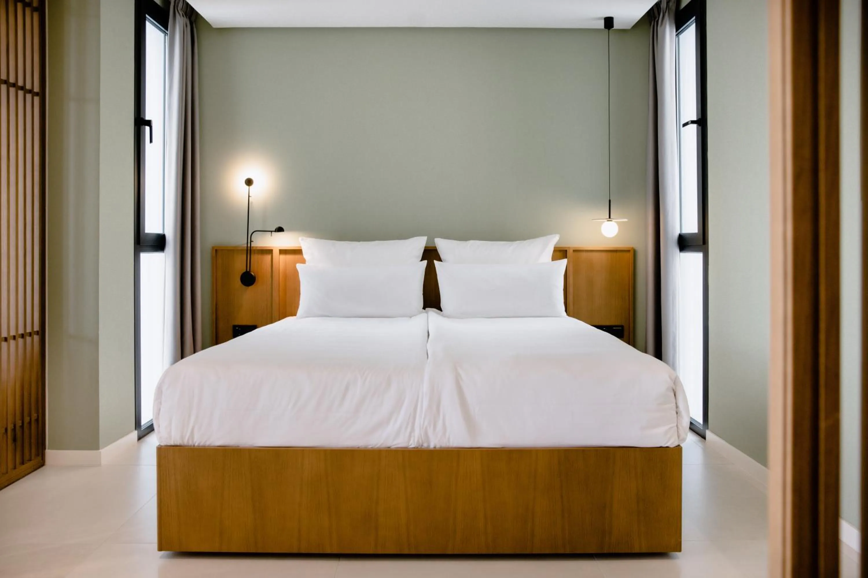 Deluxe Studio Garden View in THE FLAG HOTEL Marbella, Estepona Adult Recommended