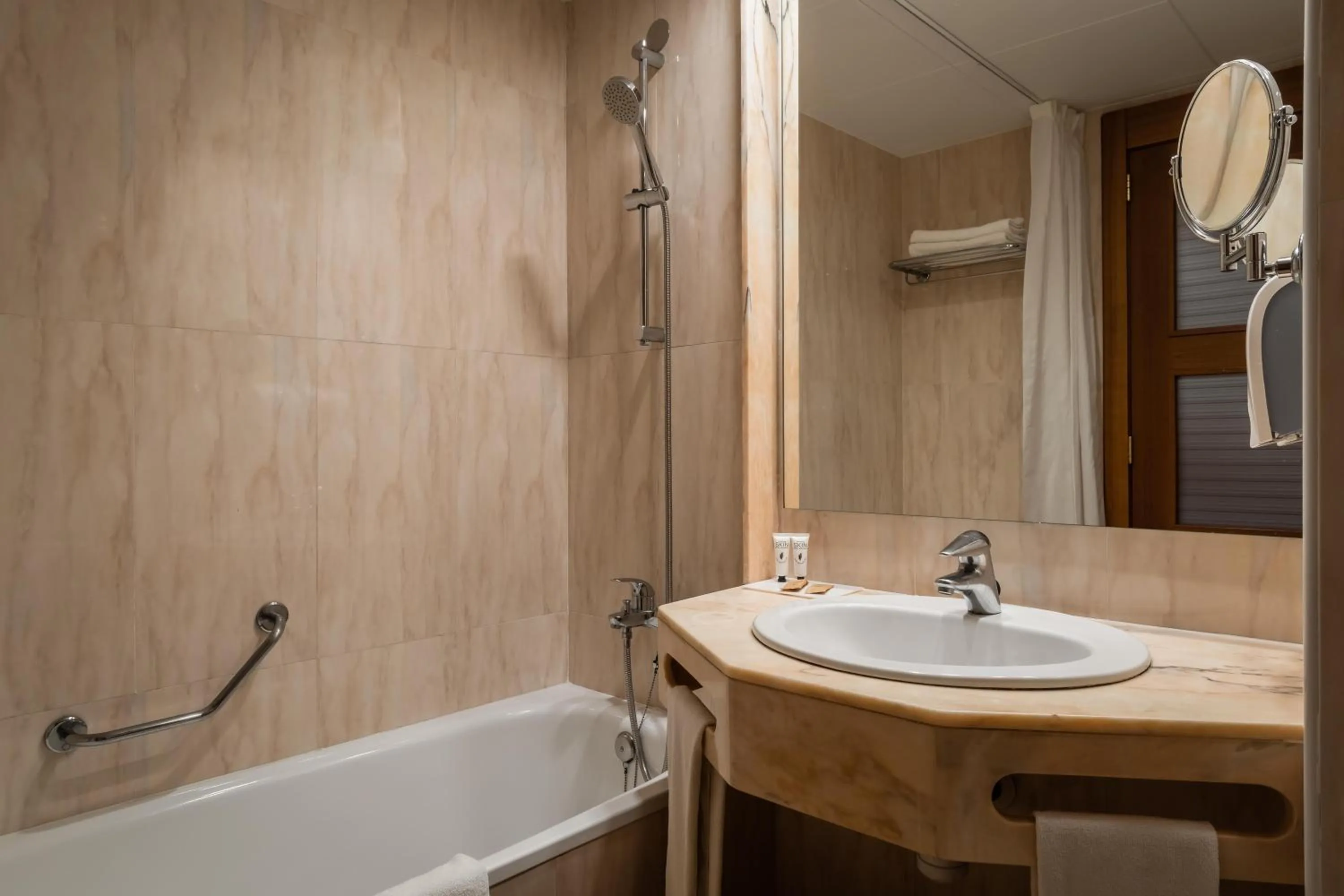 Triple Room with View in ALEGRIA Florida