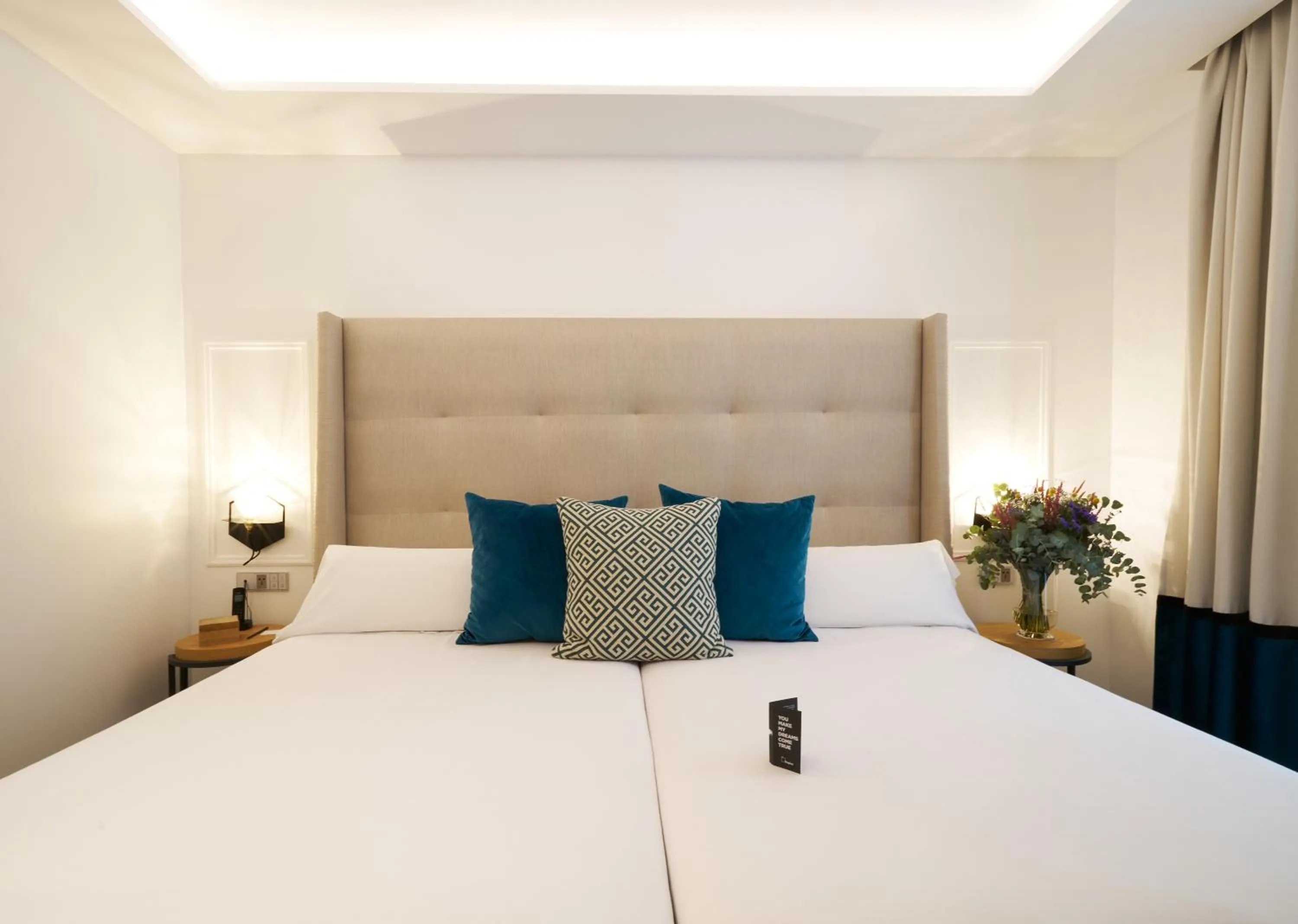 Interior Double Room in Hotel Regina