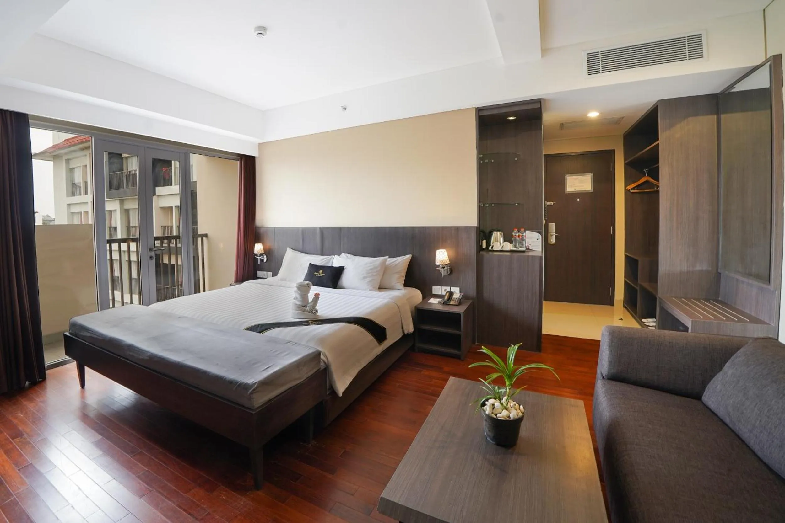 Junior Suite in Brits Hotel Legian