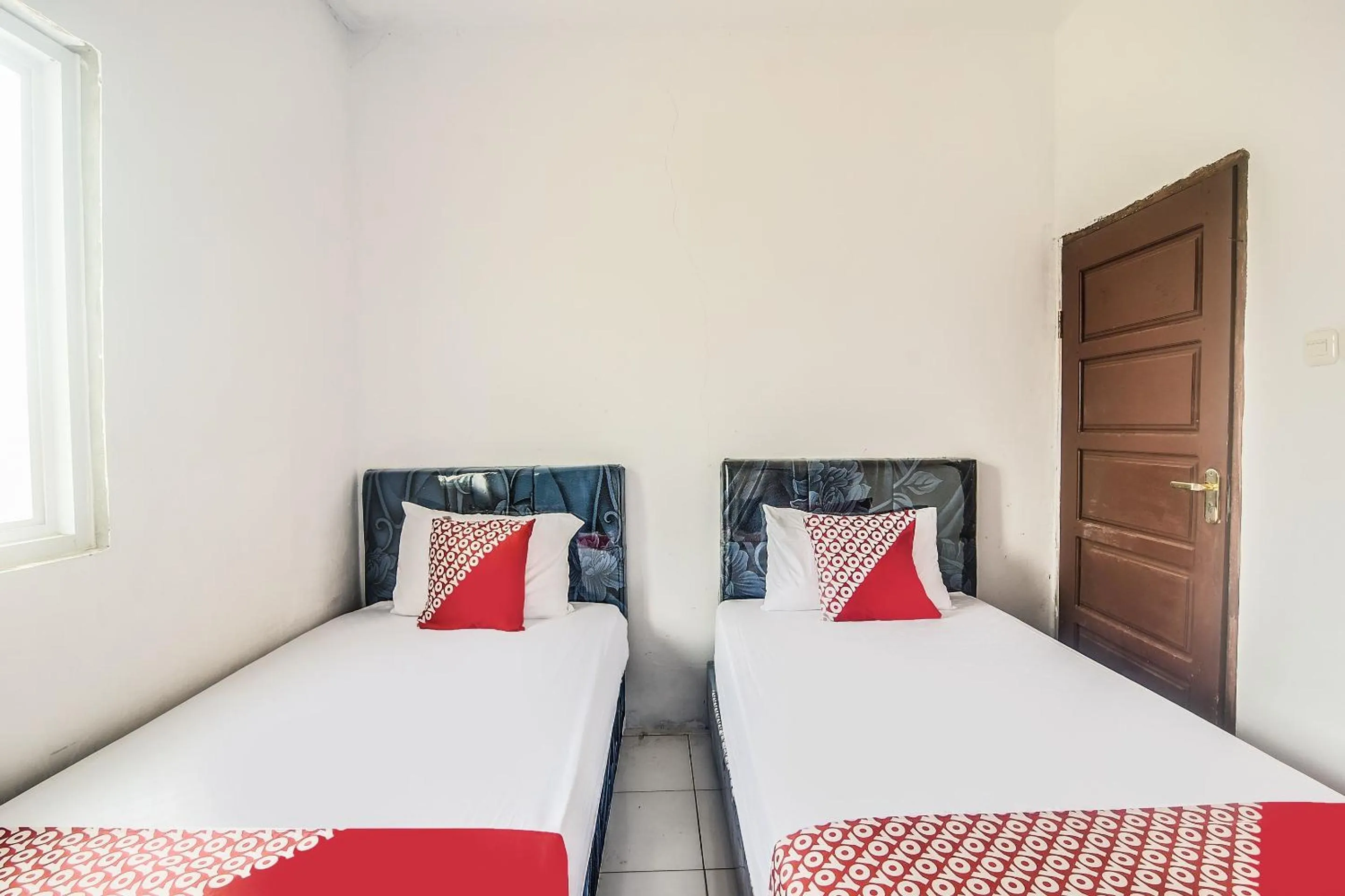 Small Twin Room in Hotel O 3m Kost Dan Homestay