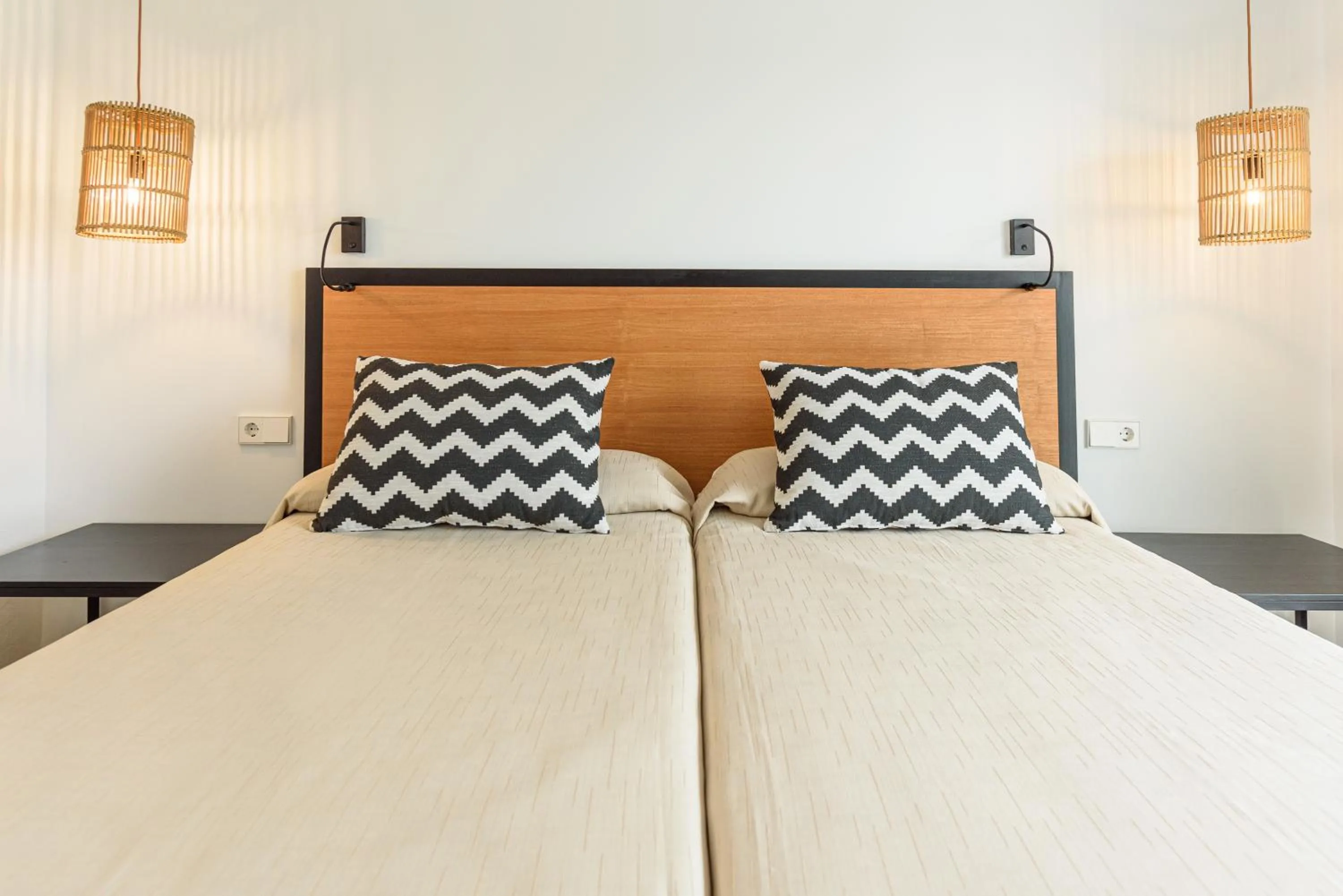 Style Double Room with Sea View (3 Adults) in FERGUS Conil Park