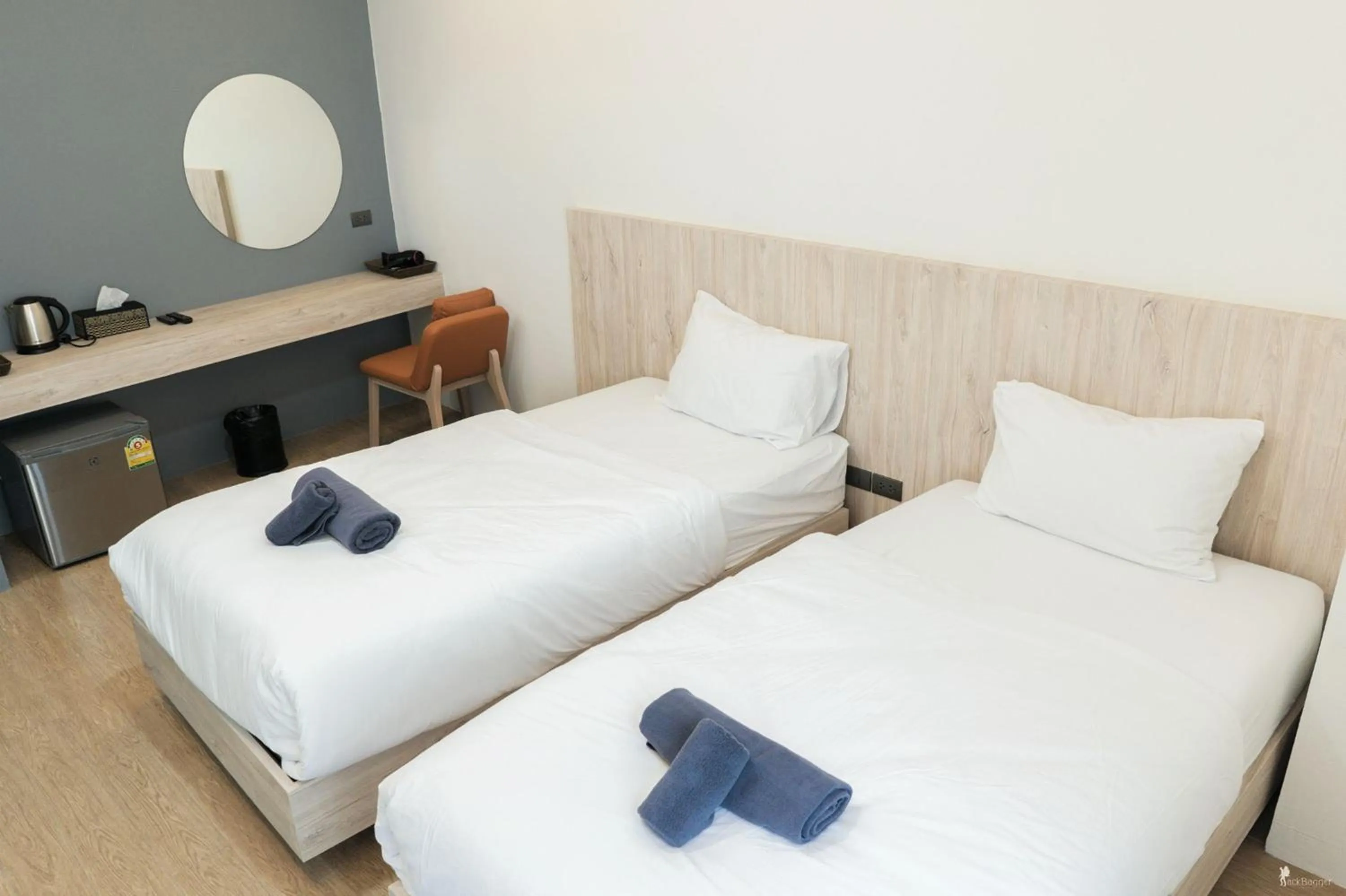 Standard Twin Room in All day hostel at BTS Bang Chak