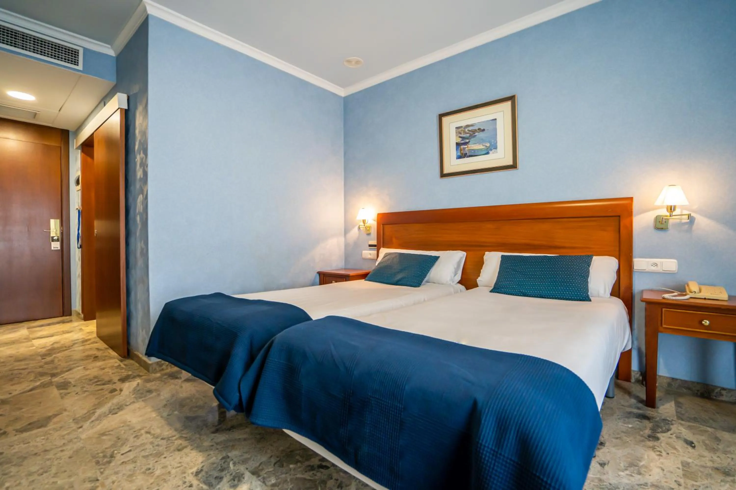 Single Room in Hotel Bartos