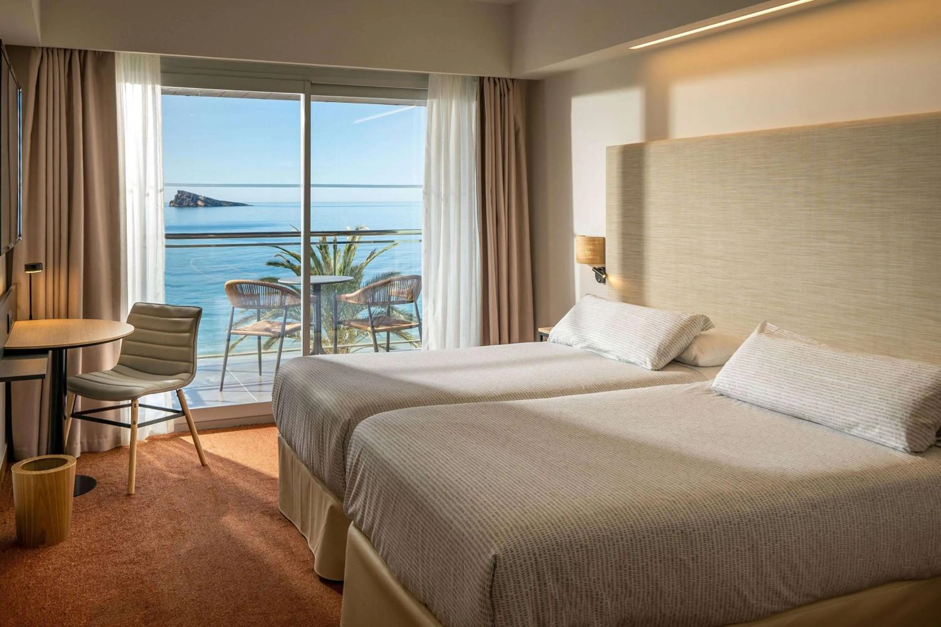 The Innside Front Sea View in INNSiDE by Meliá Costablanca - Adults recommended