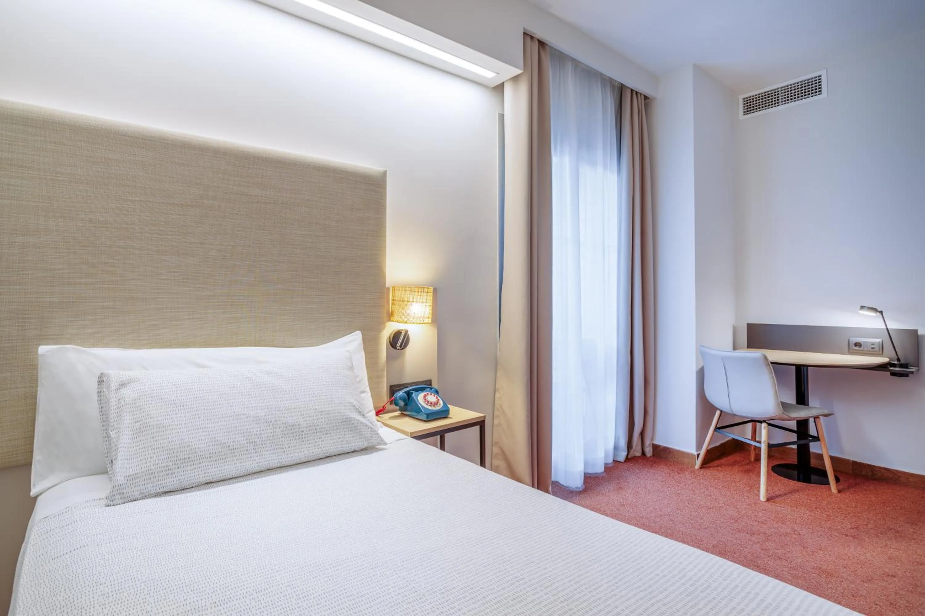 The Innside Single Room in INNSiDE by Meliá Costablanca - Adults recommended